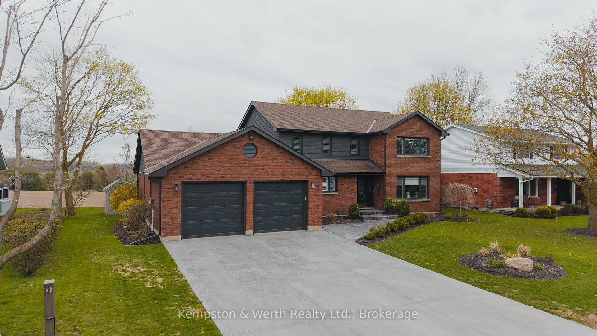 Photo 41 of 890 Perkin Crescent, North Perth, Listowel — HOMEH