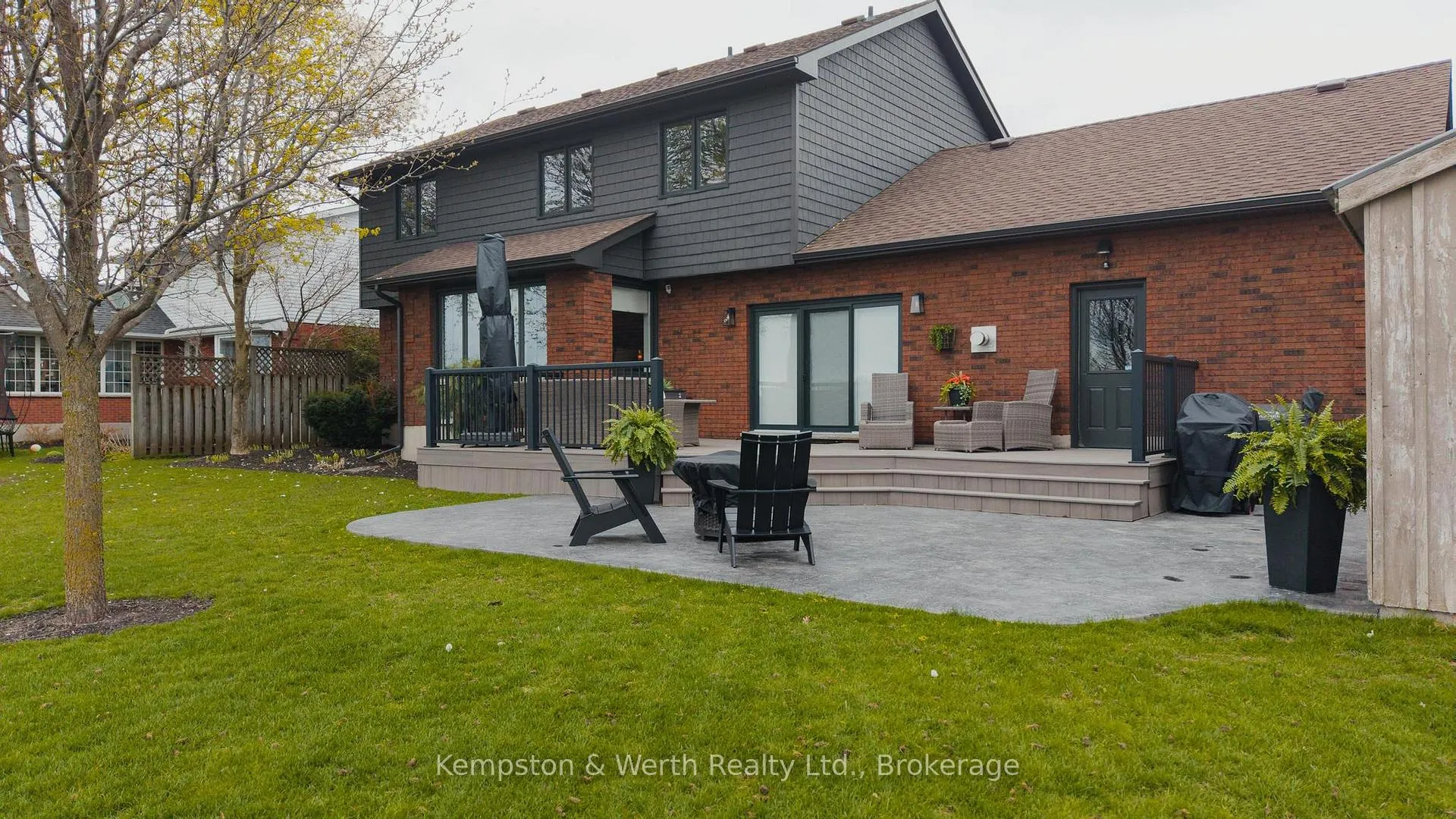Photo 43 of 890 Perkin Crescent, North Perth, Listowel — HOMEH