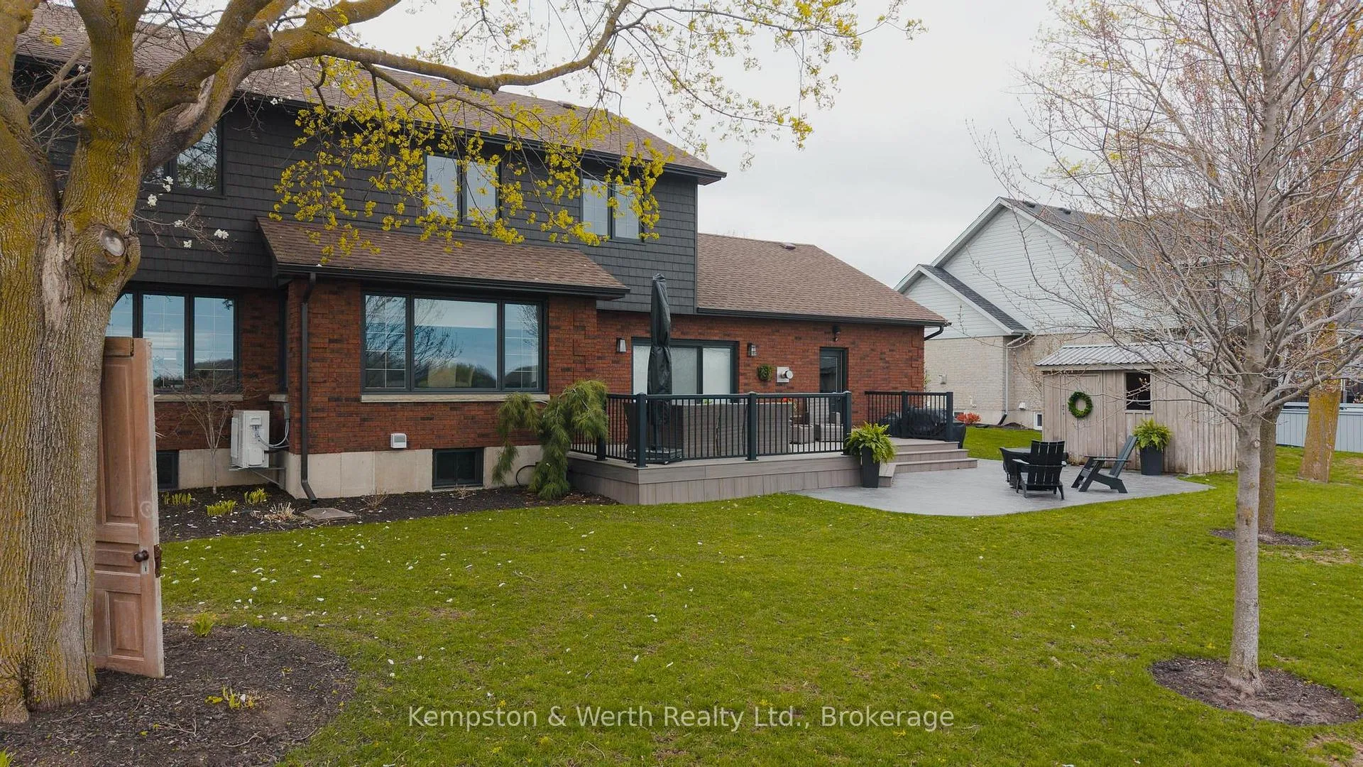 Photo 44 of 890 Perkin Crescent, North Perth, Listowel — HOMEH