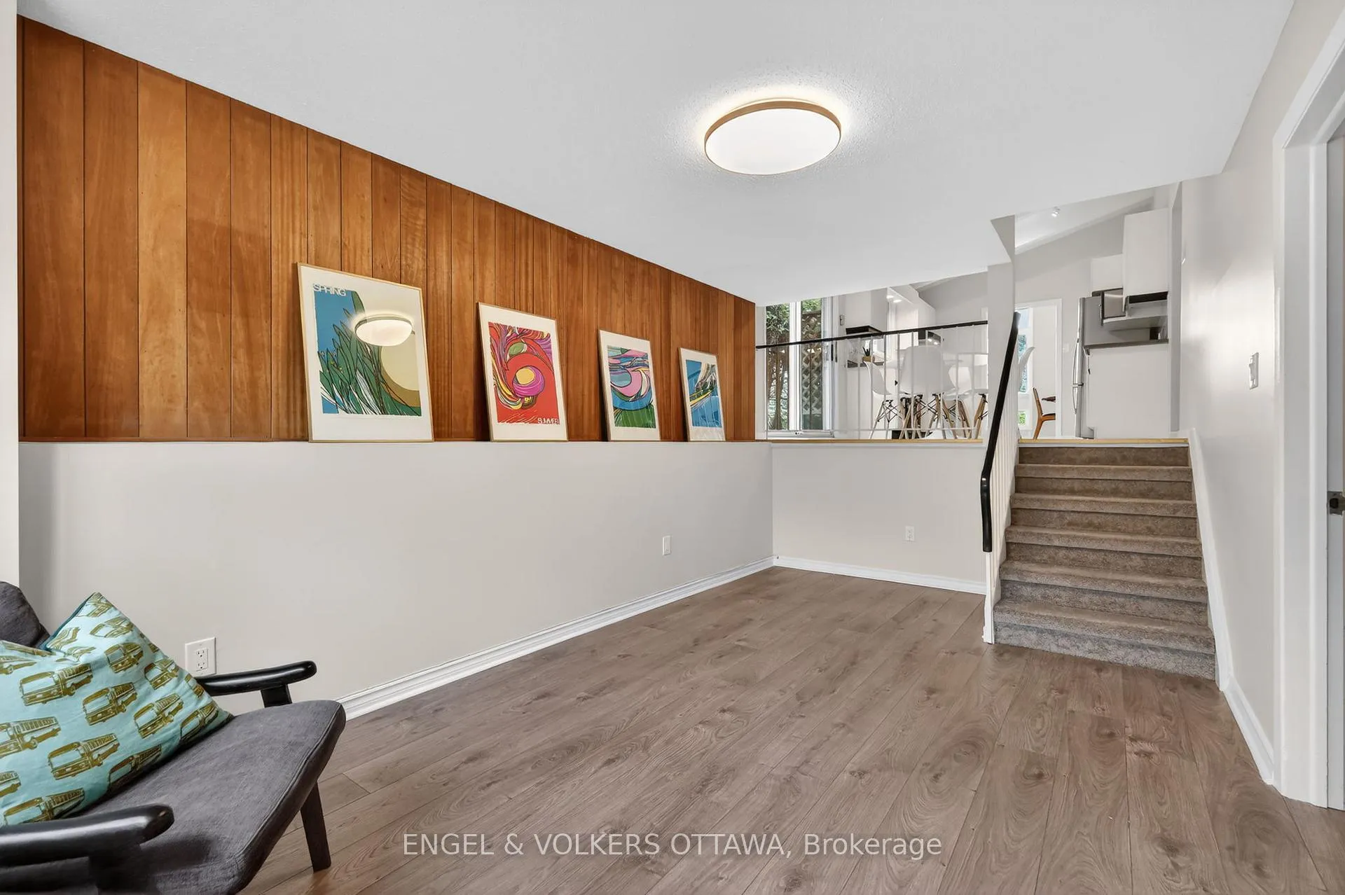 Photo 25 of 1795 Devlin Crescent, Ottawa, Playfair Park — HOMEH