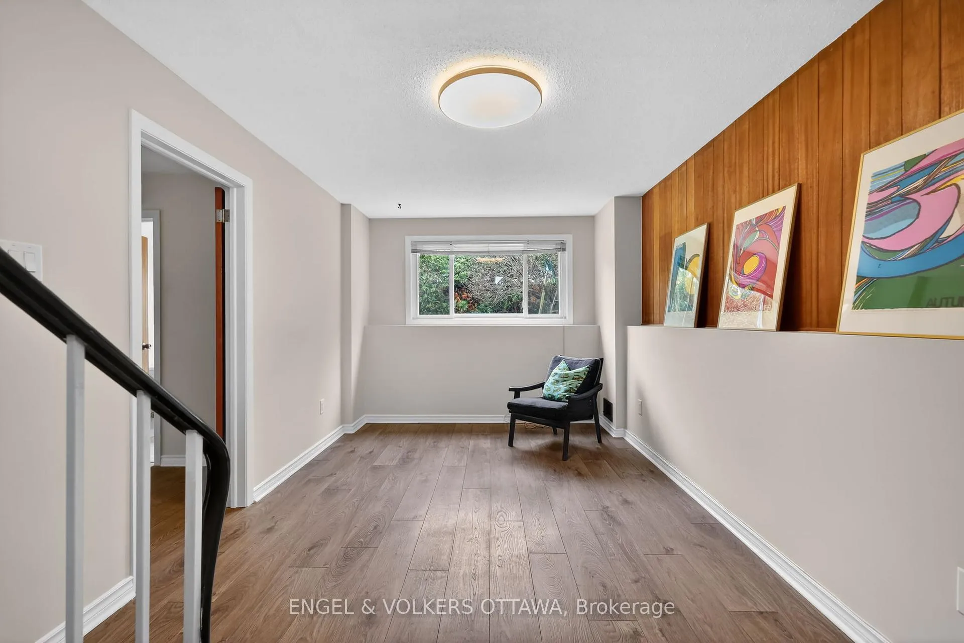 Photo 26 of 1795 Devlin Crescent, Ottawa, Playfair Park — HOMEH