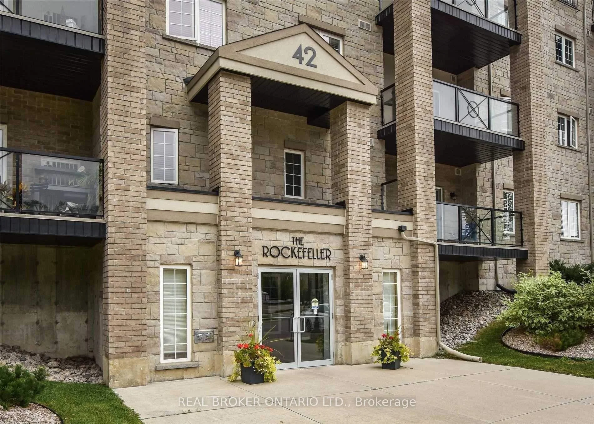 Photo 1 of Unit 108, 42 Ferndale Drive S, Barrie, Ardagh — HOMEH