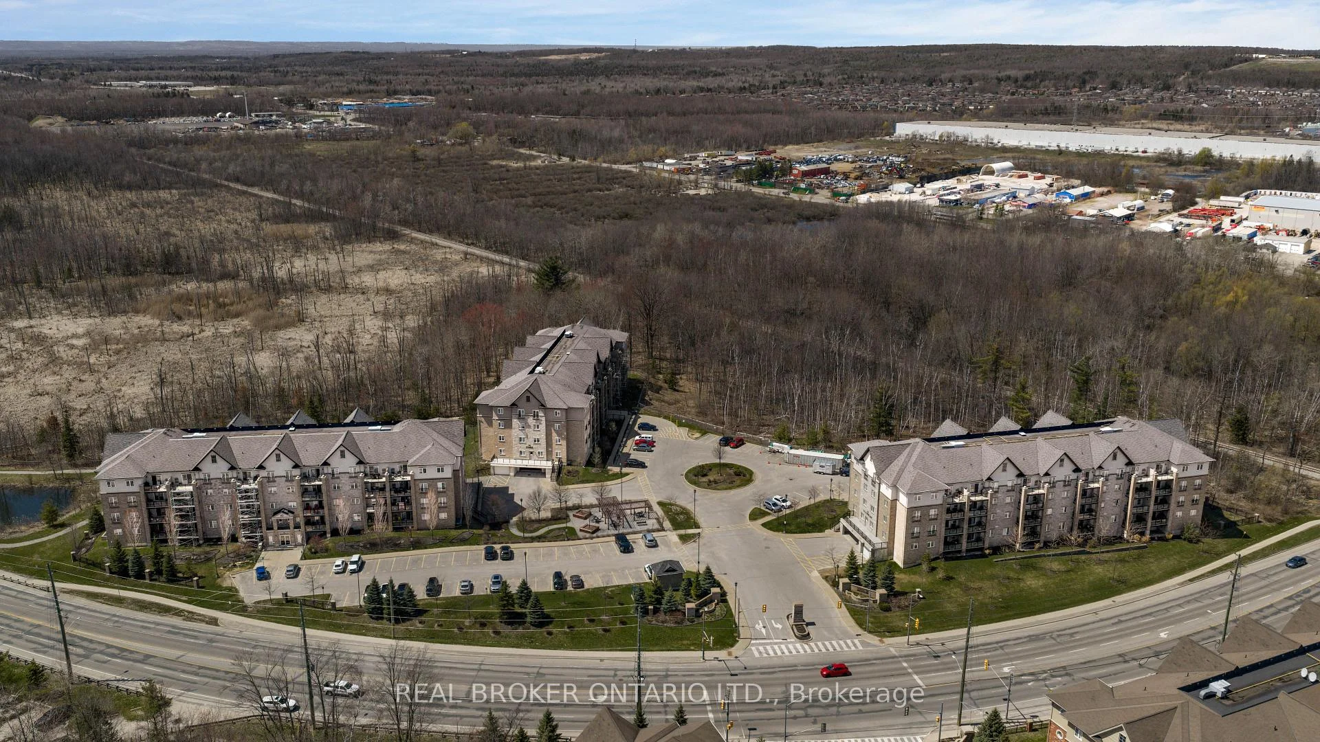 Photo 32 of Unit 108, 42 Ferndale Drive S, Barrie, Ardagh — HOMEH