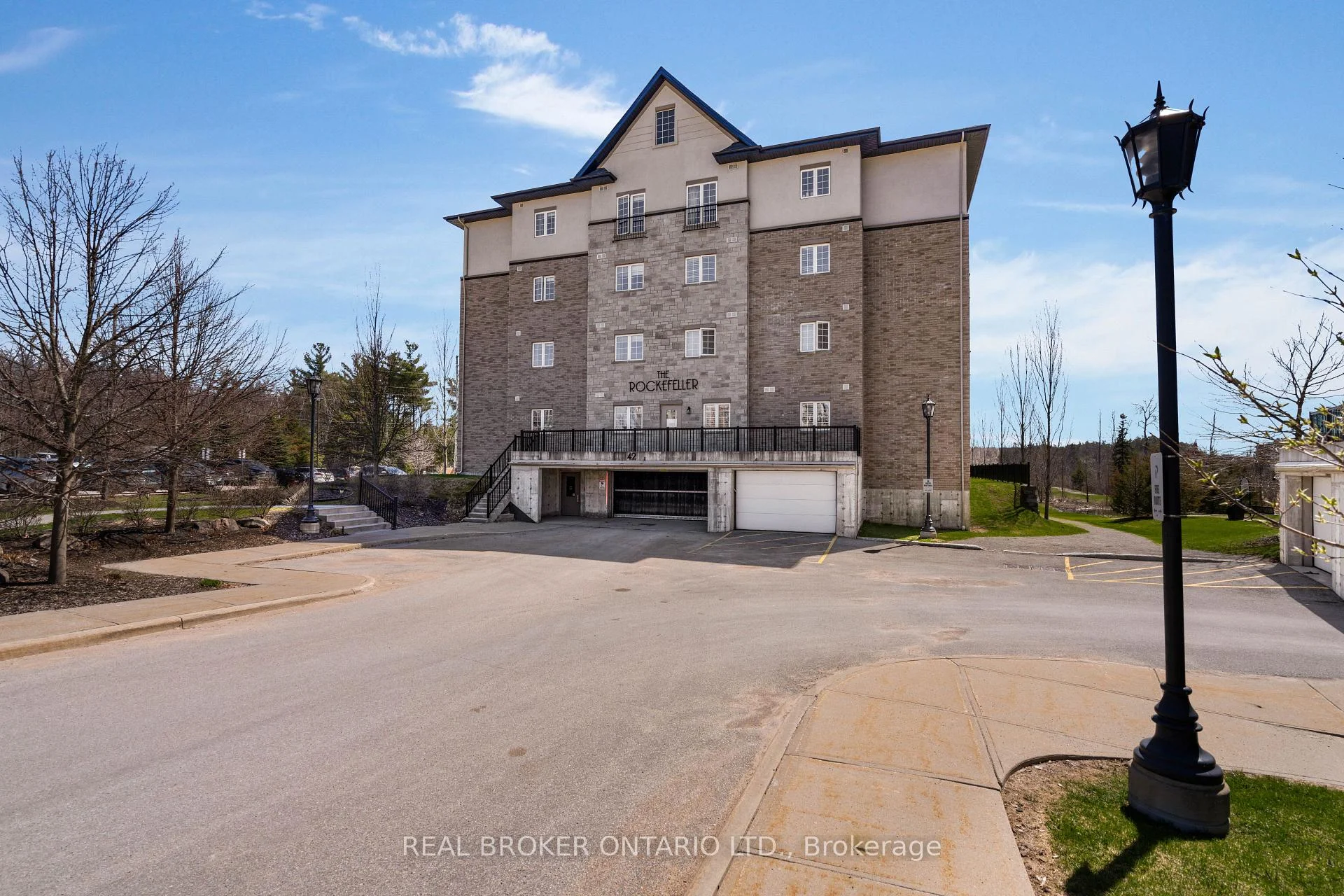 Photo 34 of Unit 108, 42 Ferndale Drive S, Barrie, Ardagh — HOMEH