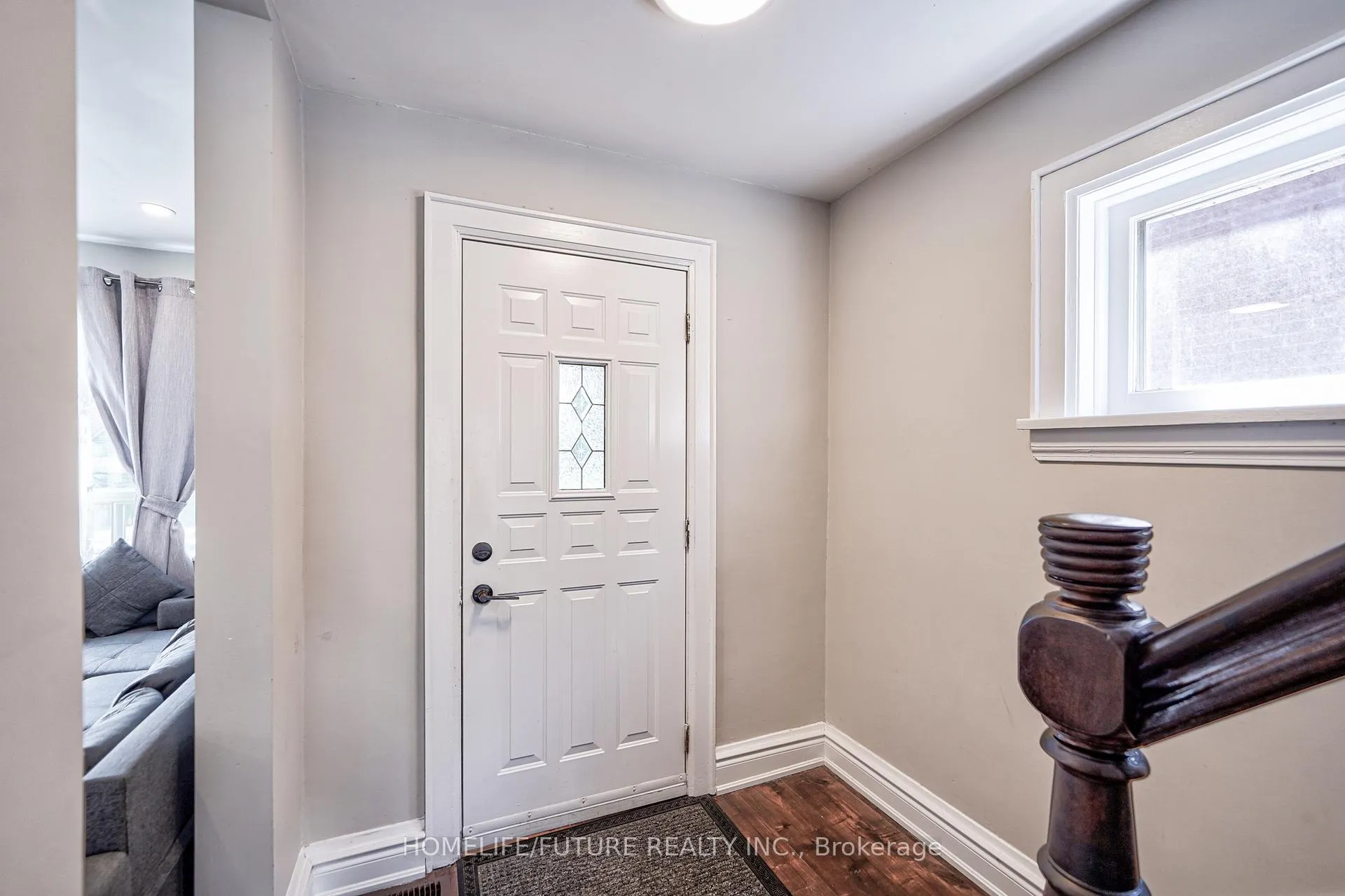 Photo 4 of 268 Ritson Road S, Oshawa, Central — HOMEH