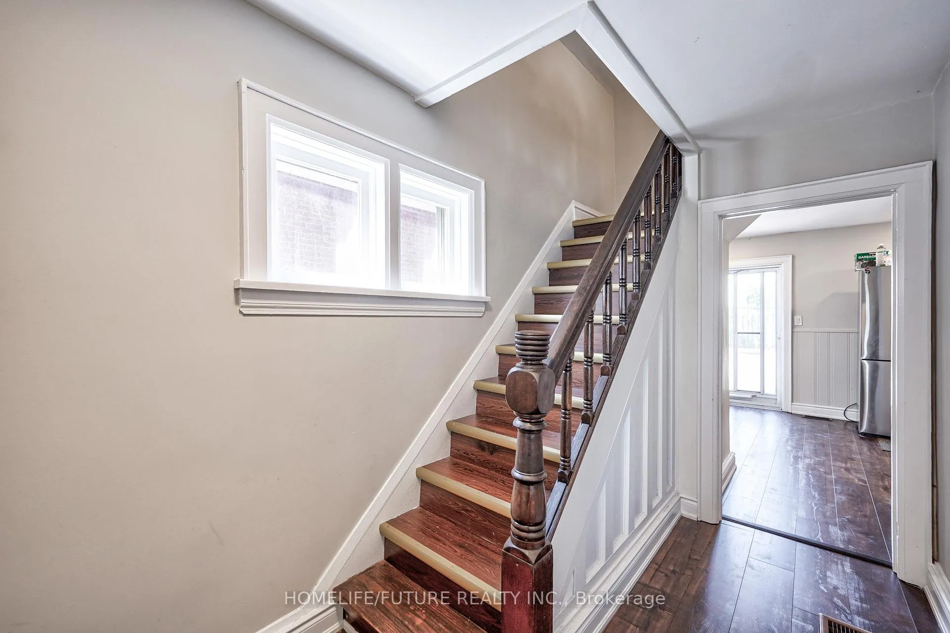 Photo 5 of 268 Ritson Road S, Oshawa, Central — HOMEH