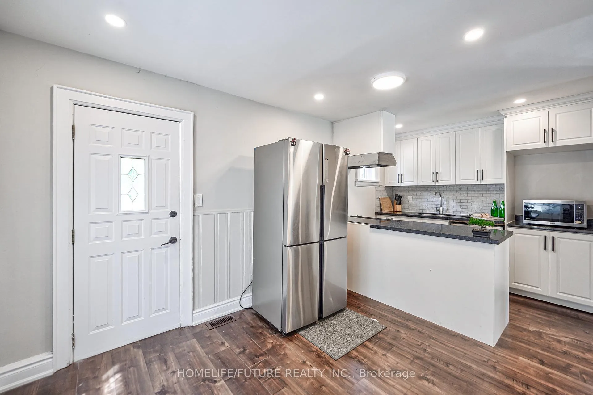 Photo 9 of 268 Ritson Road S, Oshawa, Central — HOMEH