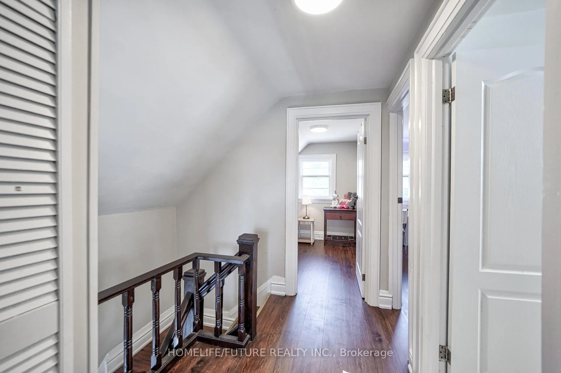 Photo 13 of 268 Ritson Road S, Oshawa, Central — HOMEH