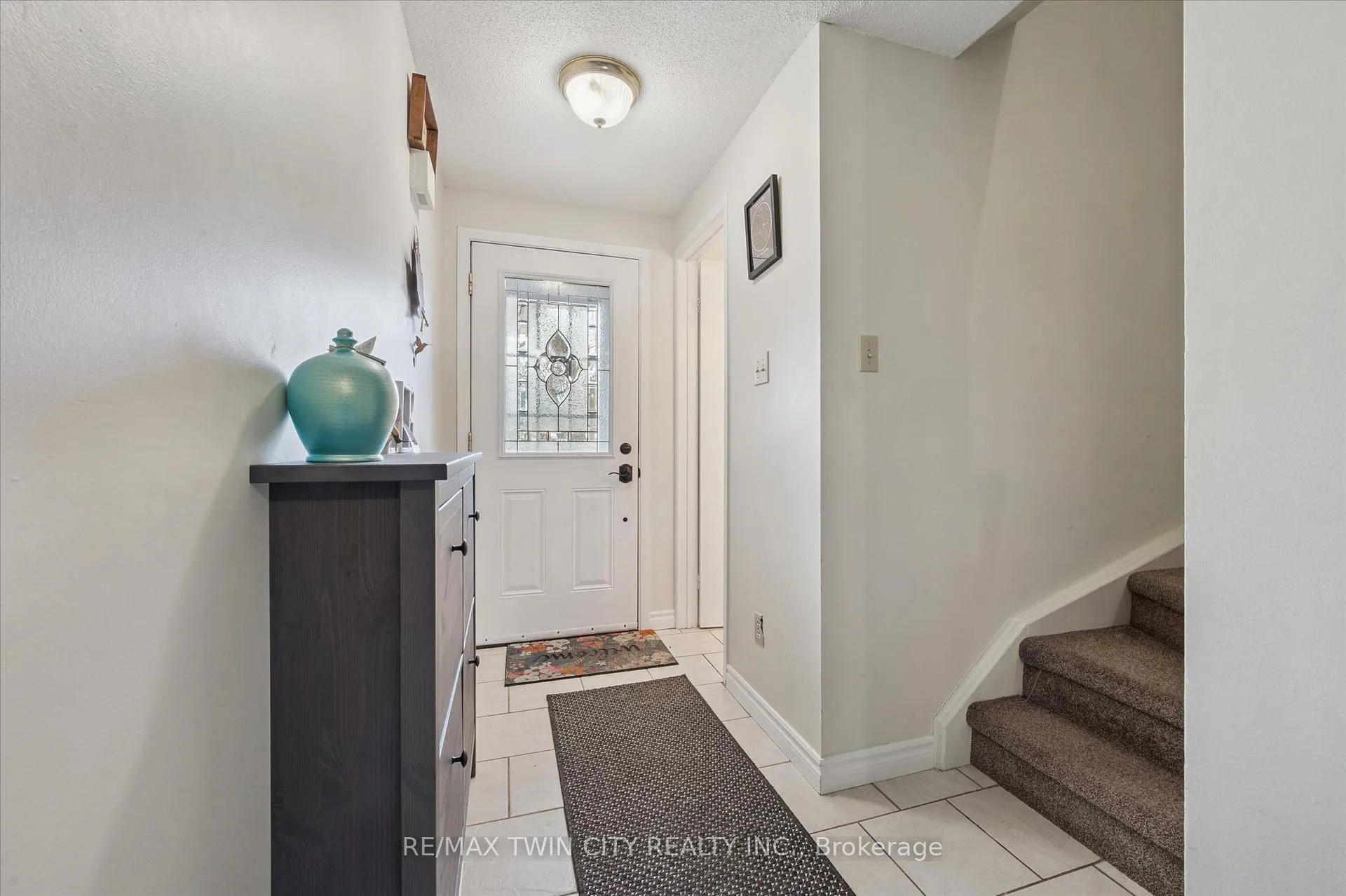 Photo 6 of 37 Edgemere Drive, Cambridge, Christopher-Champlain — HOMEH