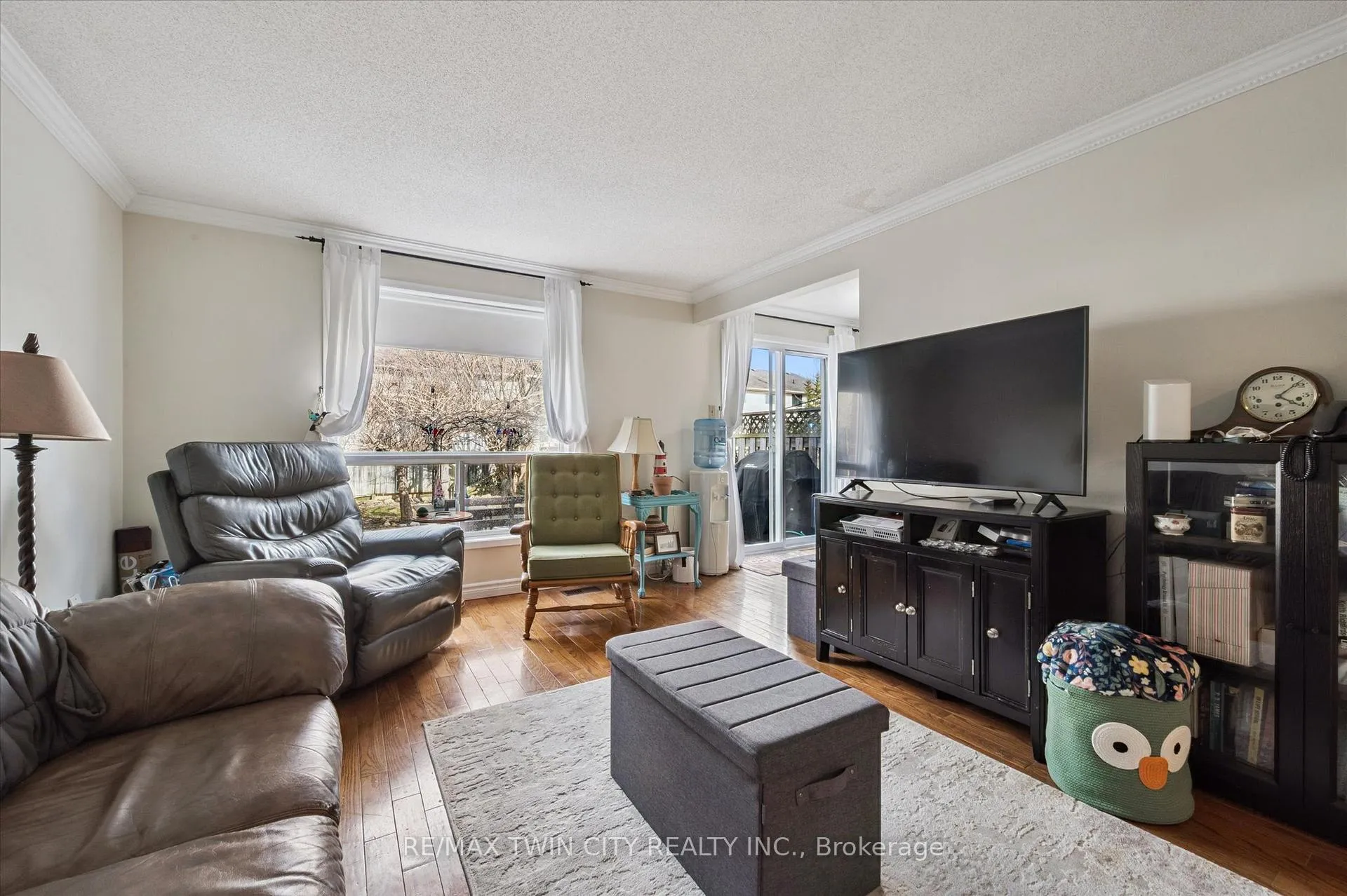 Photo 12 of 37 Edgemere Drive, Cambridge, Christopher-Champlain — HOMEH