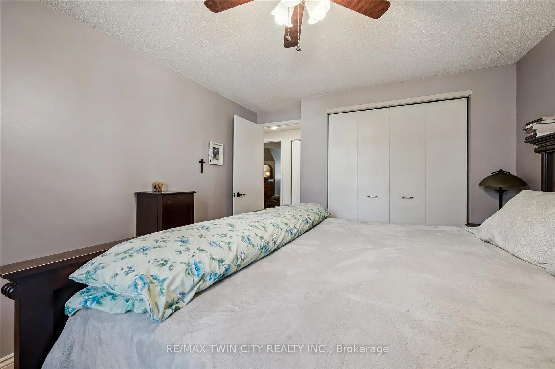 Photo 23 of 37 Edgemere Drive, Cambridge, Christopher-Champlain — HOMEH