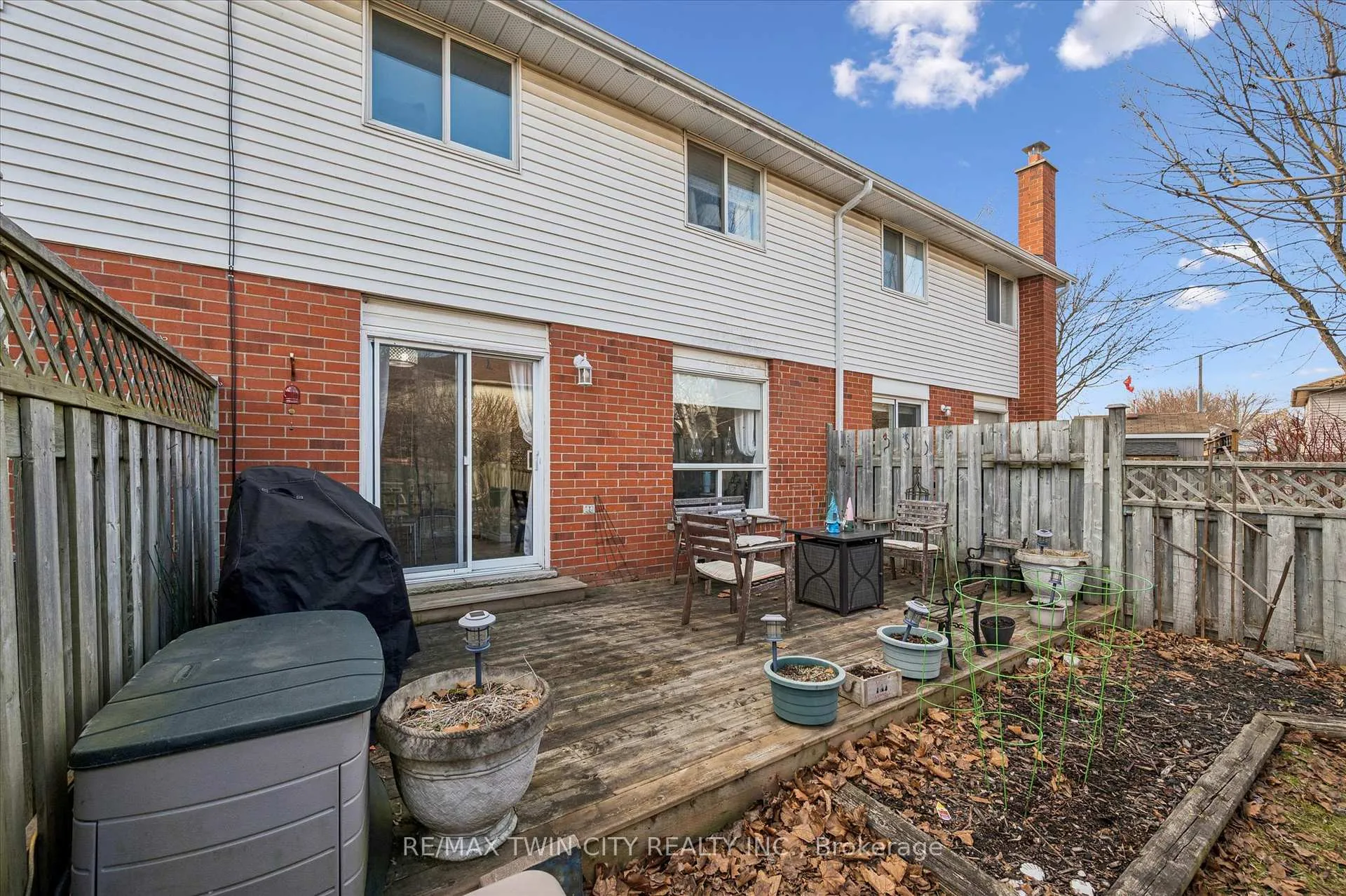 Photo 36 of 37 Edgemere Drive, Cambridge, Christopher-Champlain — HOMEH