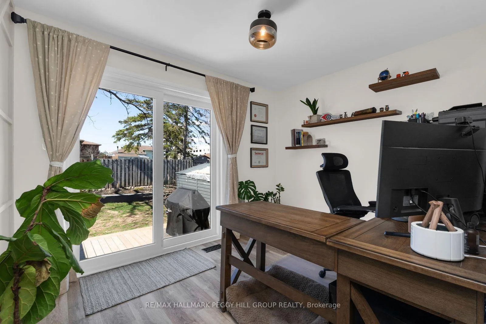 Photo 7 of 22 Agnes Street, Barrie, Wellington — HOMEH