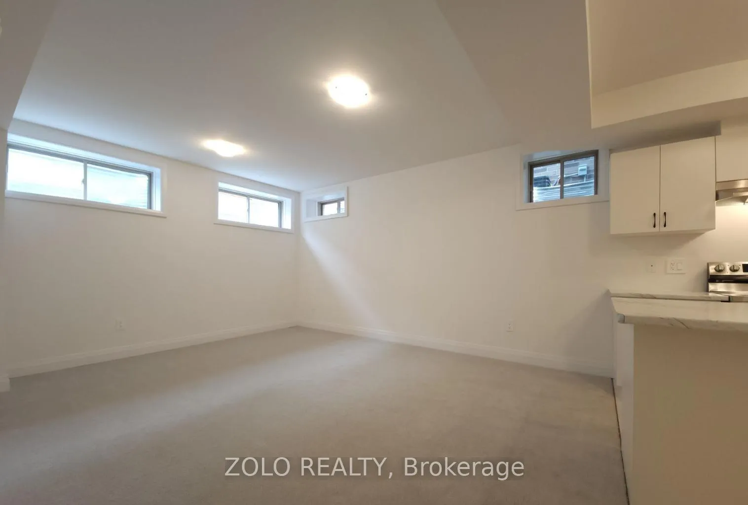 Photo 6 of Unit Lower, 122 Franklin Trail, Barrie, Rural Barrie Southwest — HOMEH