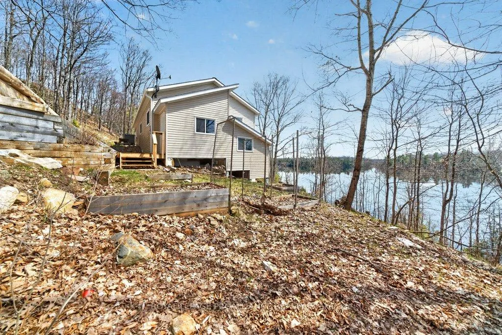 Photo 12 of 1076 Valley Lane, Frontenac, Frontenac Centre — HOMEH