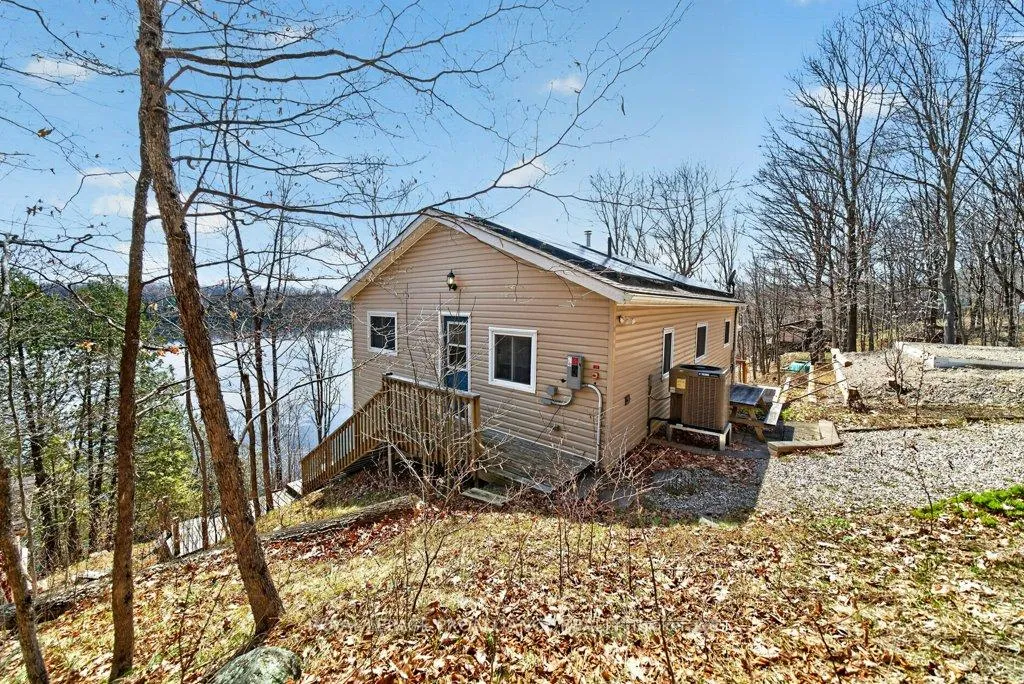 Photo 13 of 1076 Valley Lane, Frontenac, Frontenac Centre — HOMEH