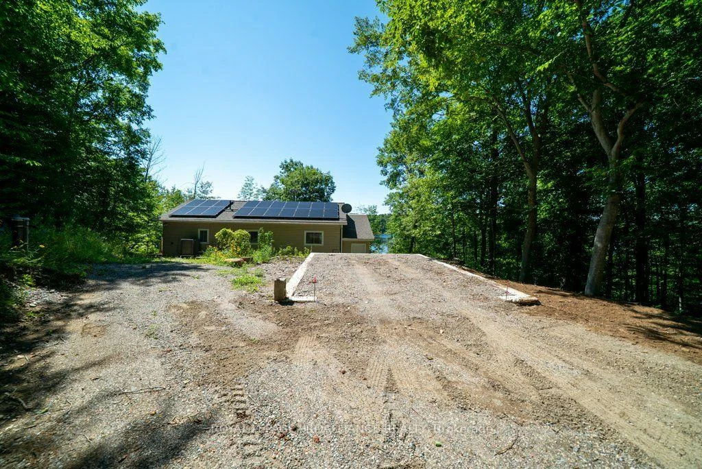 Photo 6 of 1076 Valley Lane, Frontenac, Frontenac Centre — HOMEH