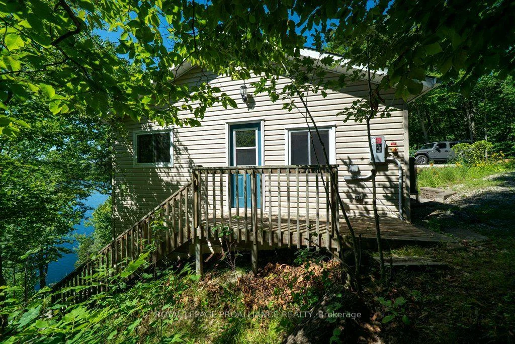 Photo 15 of 1076 Valley Lane, Frontenac, Frontenac Centre — HOMEH