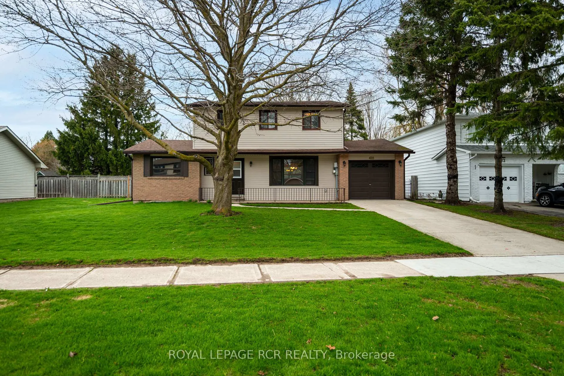 Photo 1 of 418 Pineview Gardens, Shelburne — HOMEH
