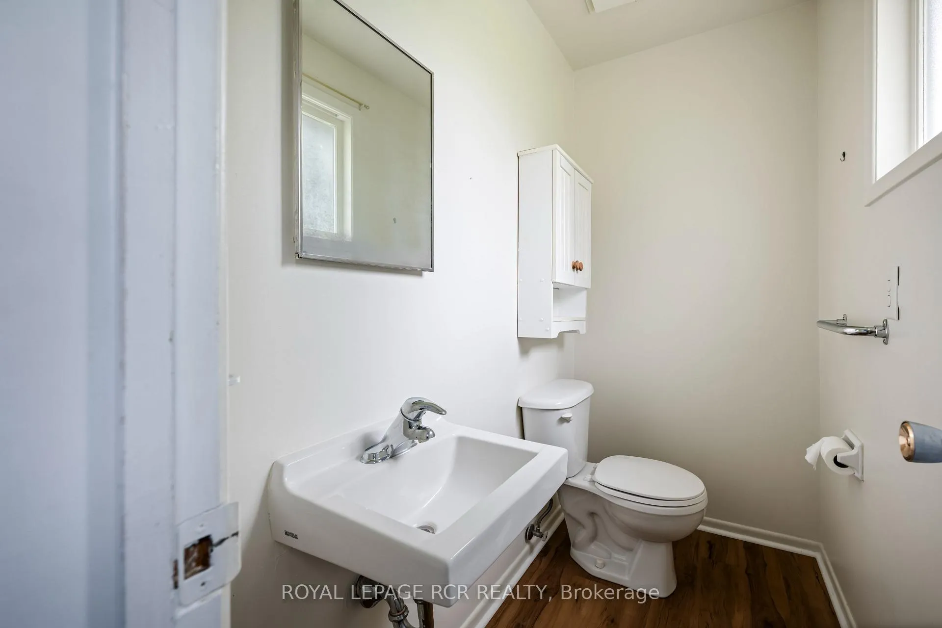 Photo 17 of 418 Pineview Gardens, Shelburne — HOMEH