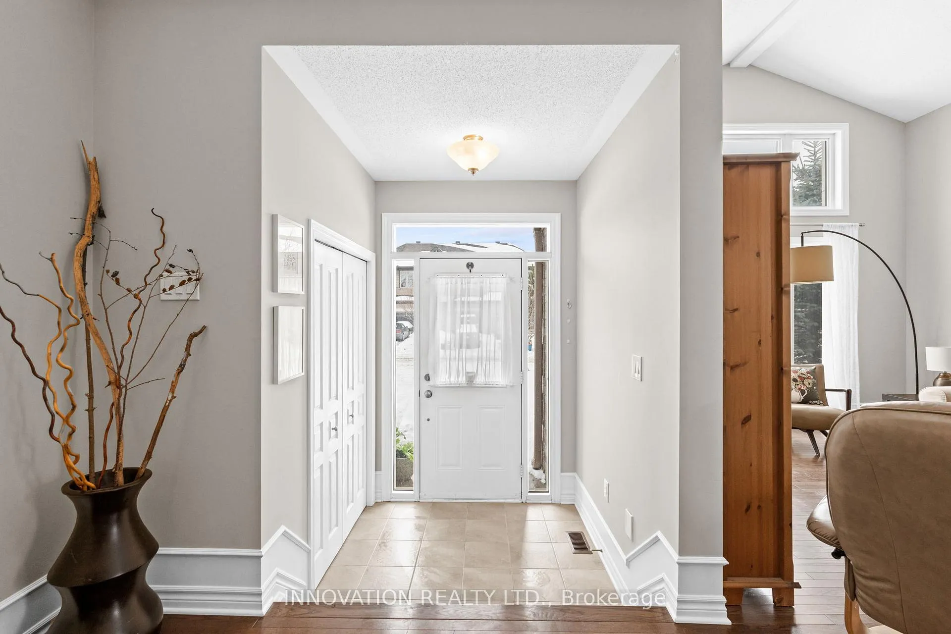 Photo 2 of 525 Grand Tully Way, Ottawa, Riverside South — HOMEH