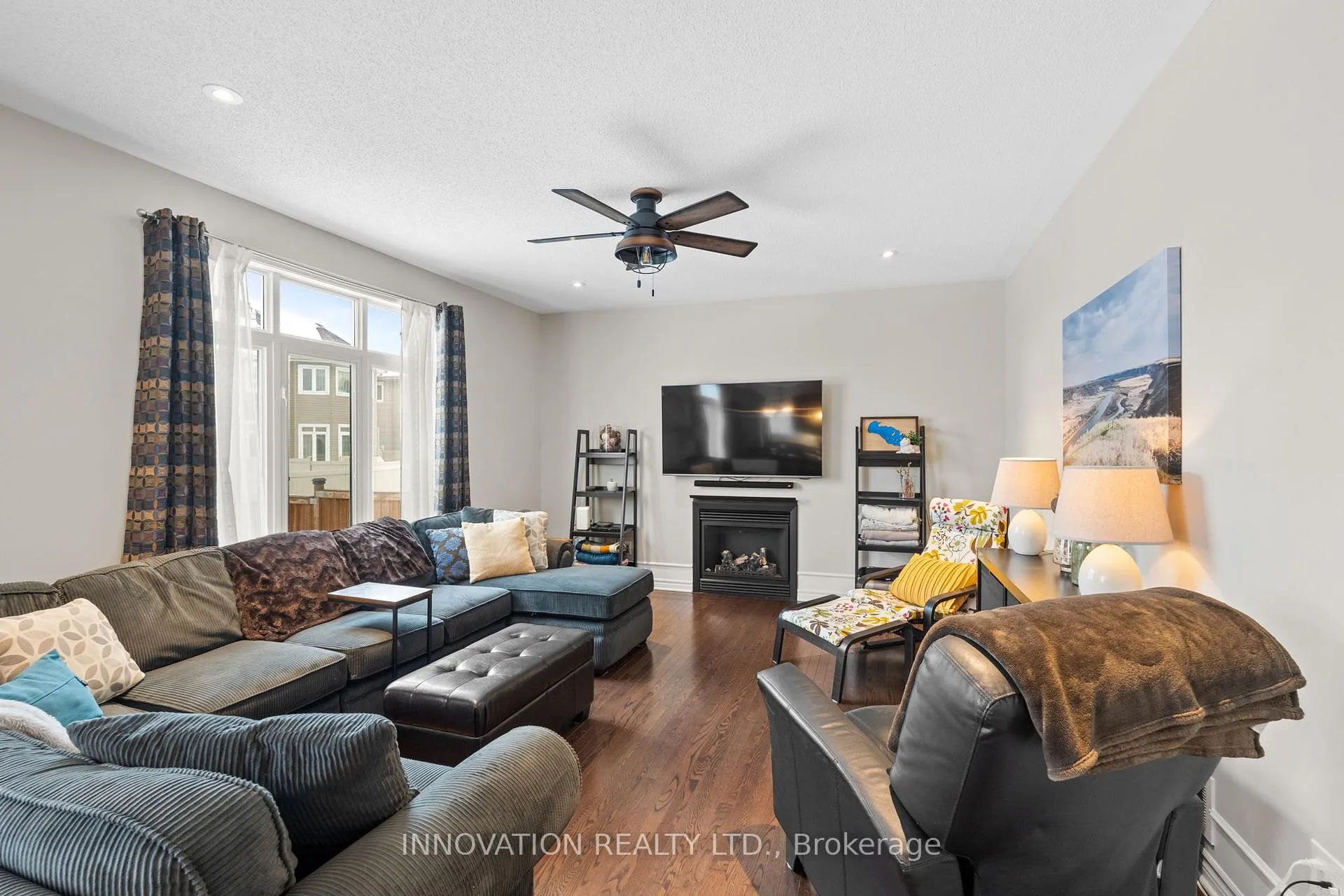 Photo 11 of 525 Grand Tully Way, Ottawa, Riverside South — HOMEH