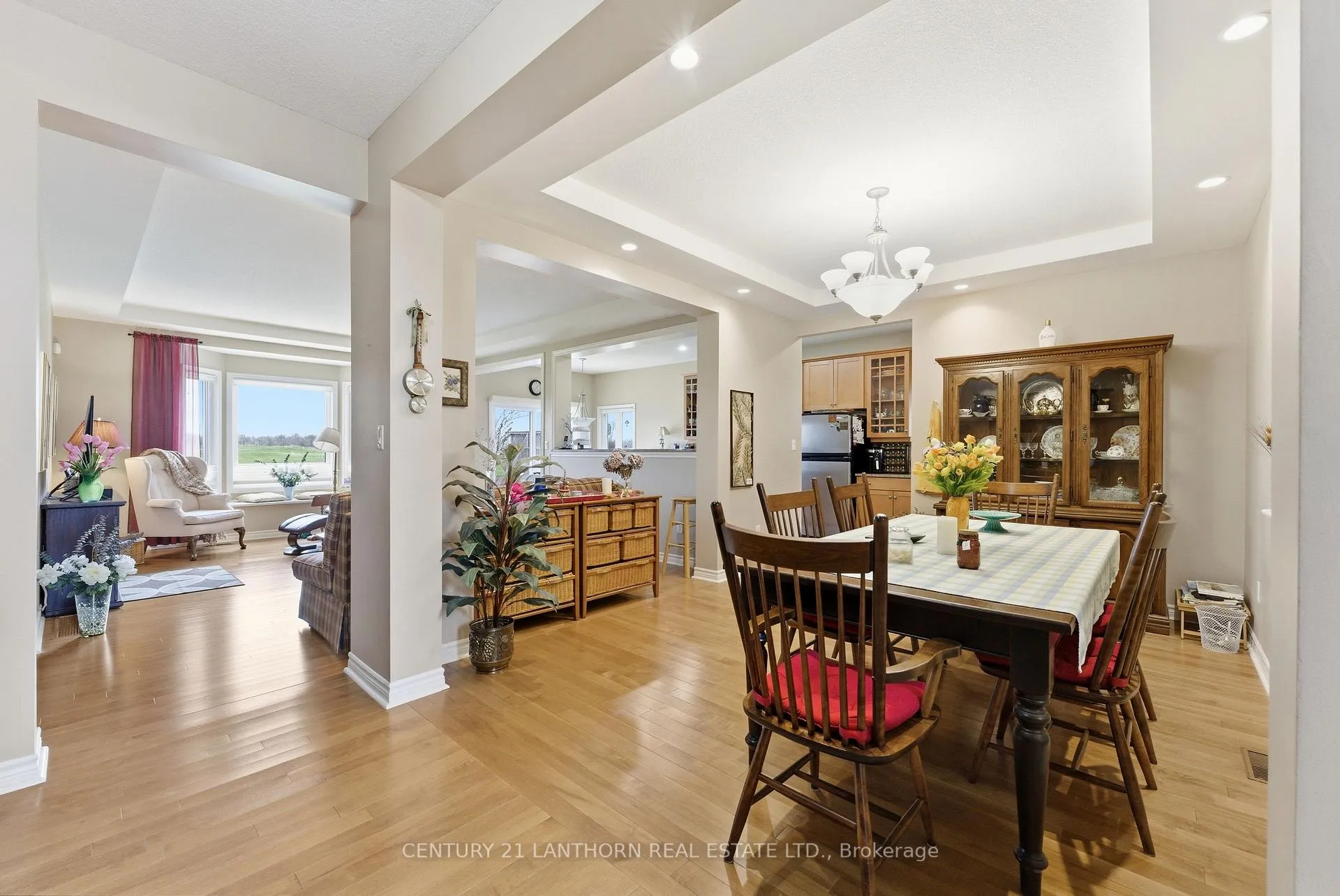 Photo 8 of 43 Aletha Drive N, Prince Edward County, Wellington Ward — HOMEH