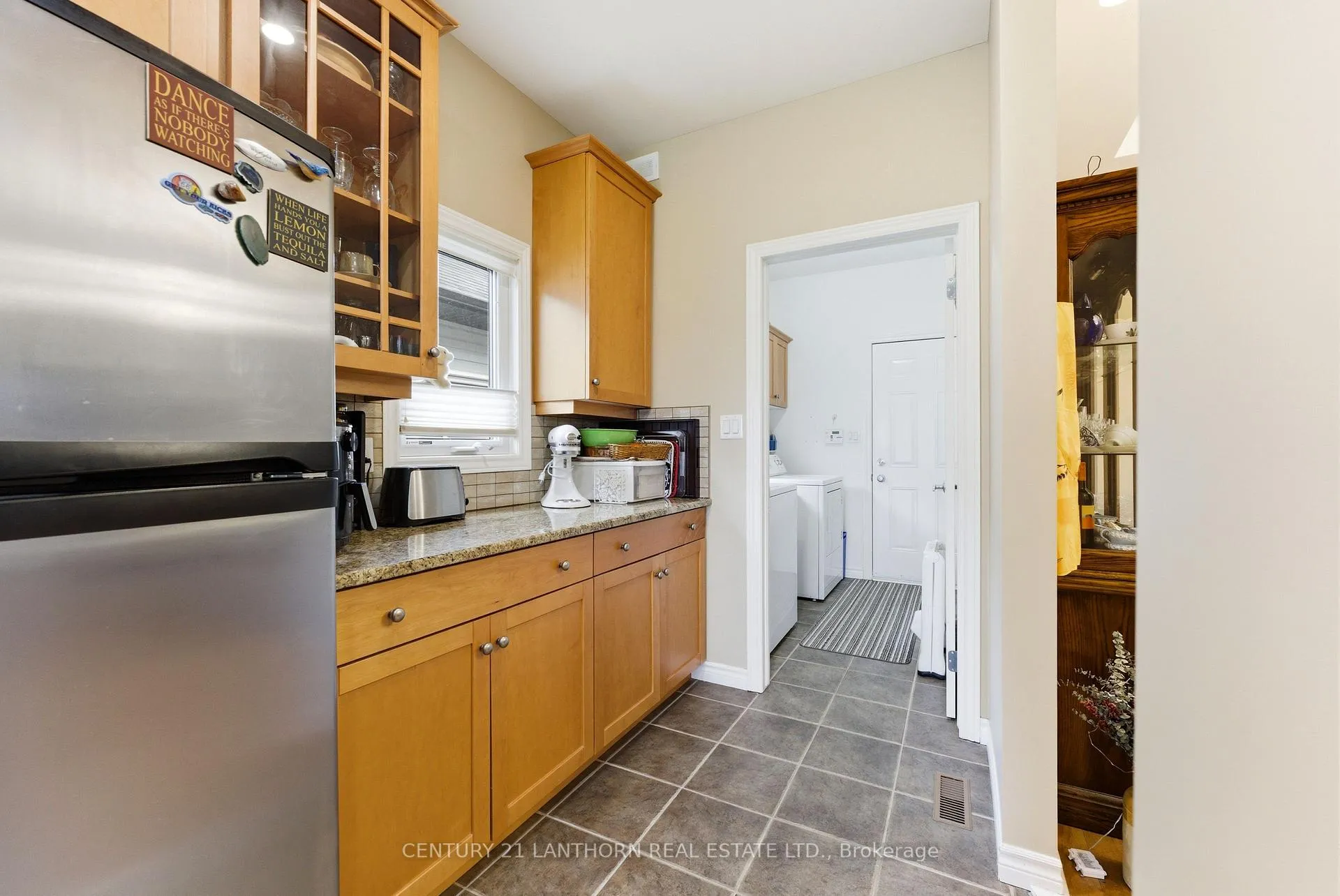Photo 11 of 43 Aletha Drive N, Prince Edward County, Wellington Ward — HOMEH