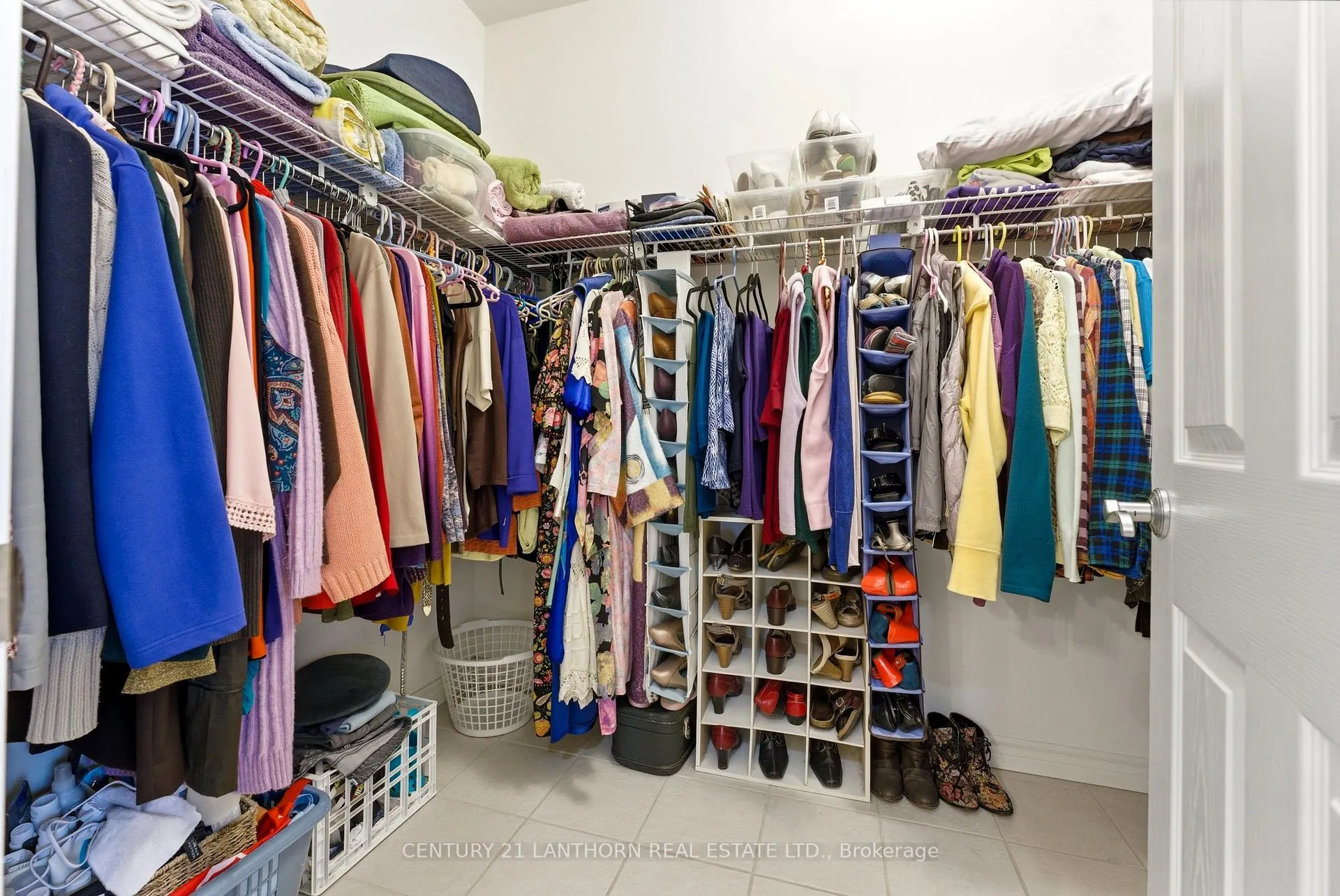 Photo 18 of 43 Aletha Drive N, Prince Edward County, Wellington Ward — HOMEH