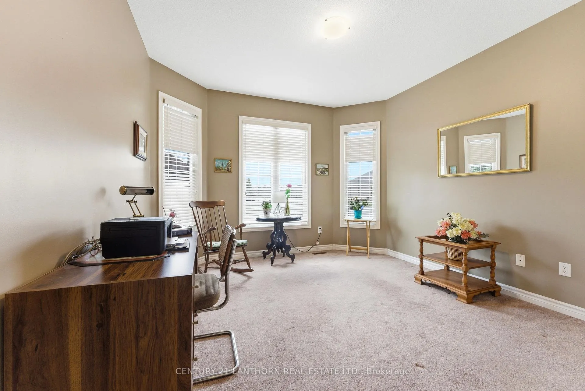 Photo 22 of 43 Aletha Drive N, Prince Edward County, Wellington Ward — HOMEH