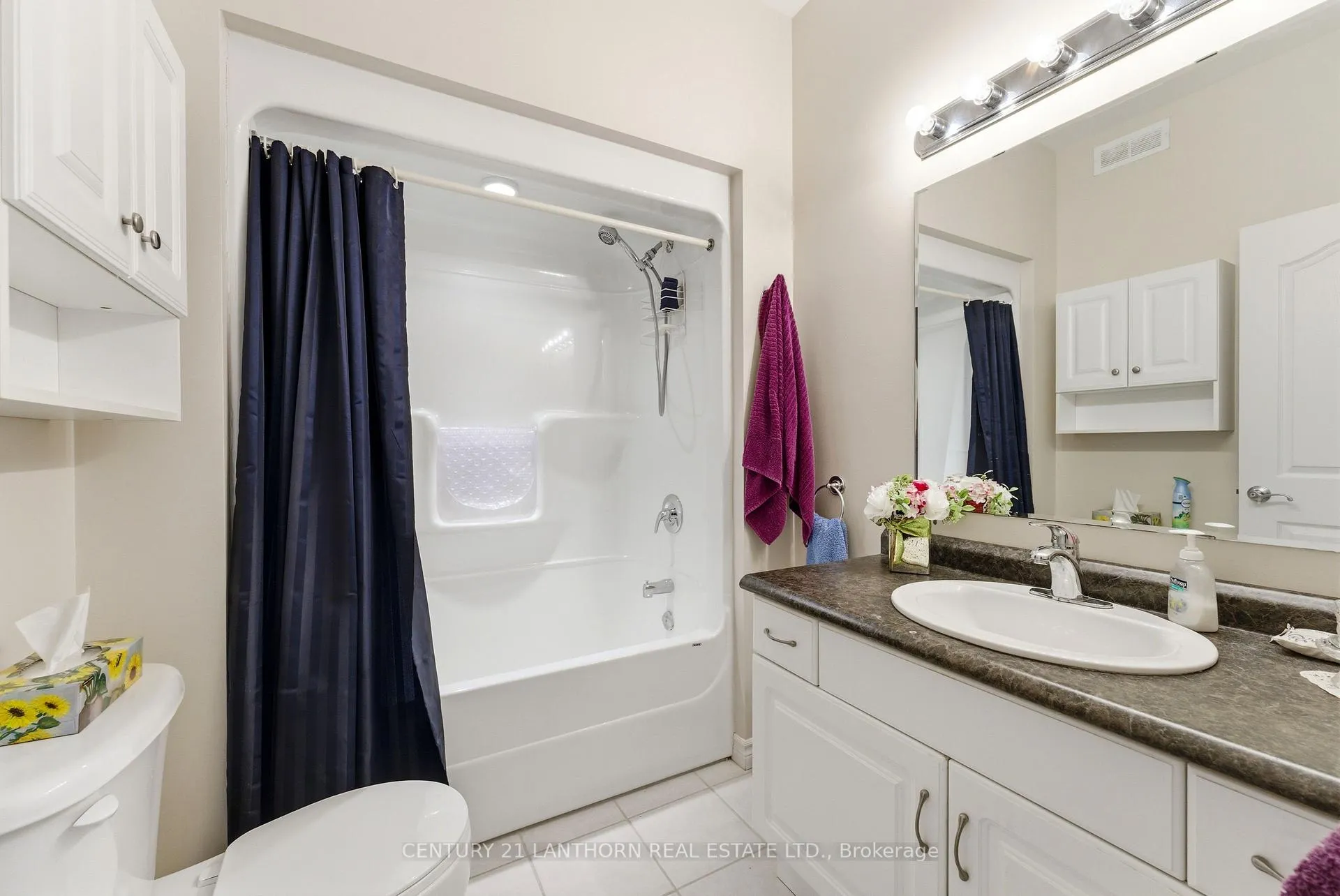 Photo 24 of 43 Aletha Drive N, Prince Edward County, Wellington Ward — HOMEH