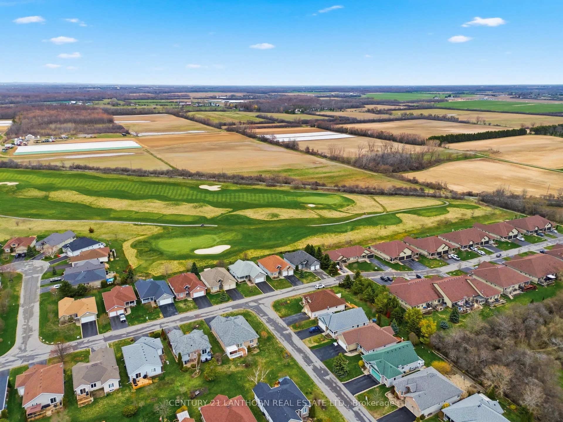 Photo 38 of 43 Aletha Drive N, Prince Edward County, Wellington Ward — HOMEH