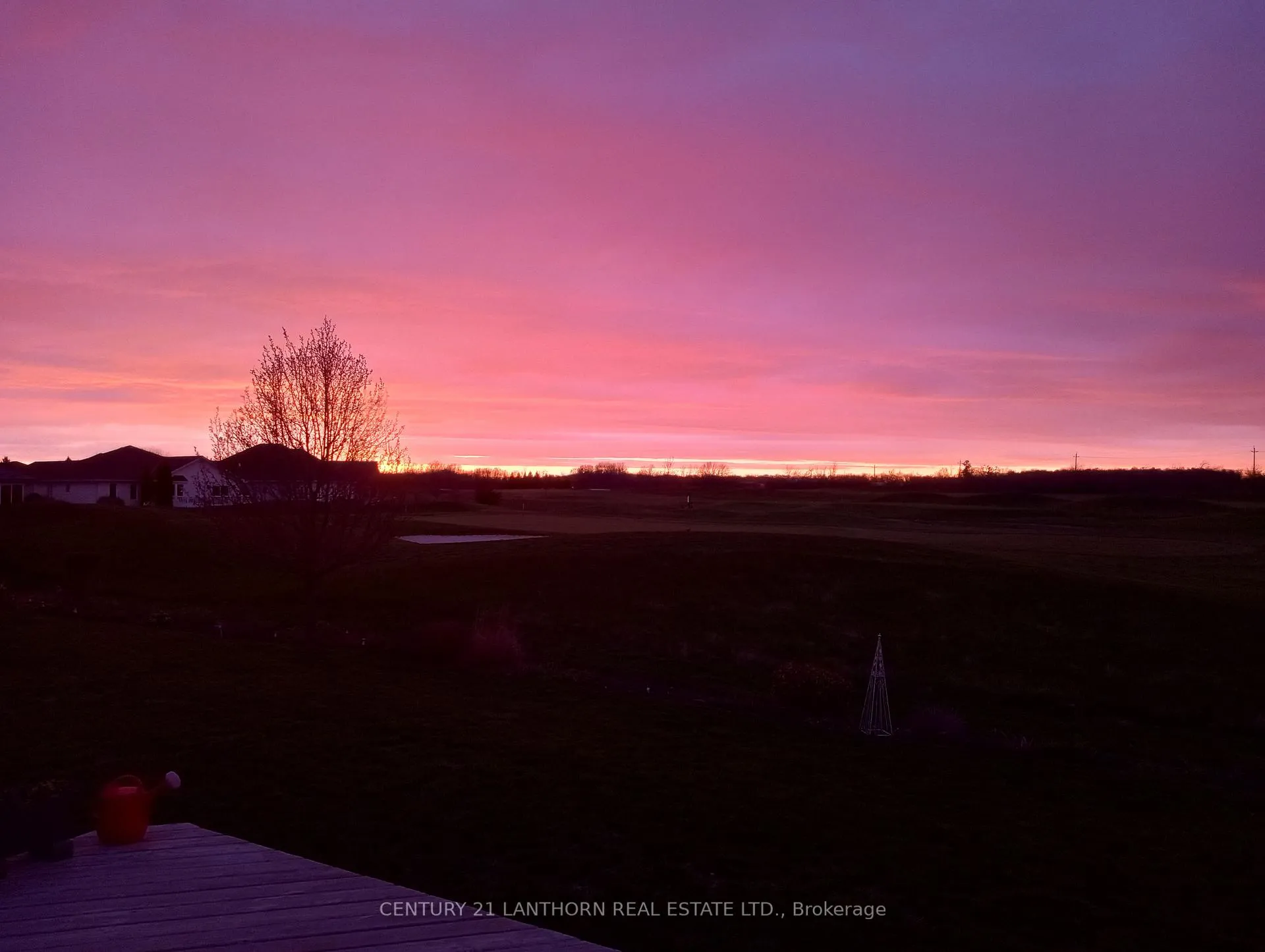 Photo 44 of 43 Aletha Drive N, Prince Edward County, Wellington Ward — HOMEH