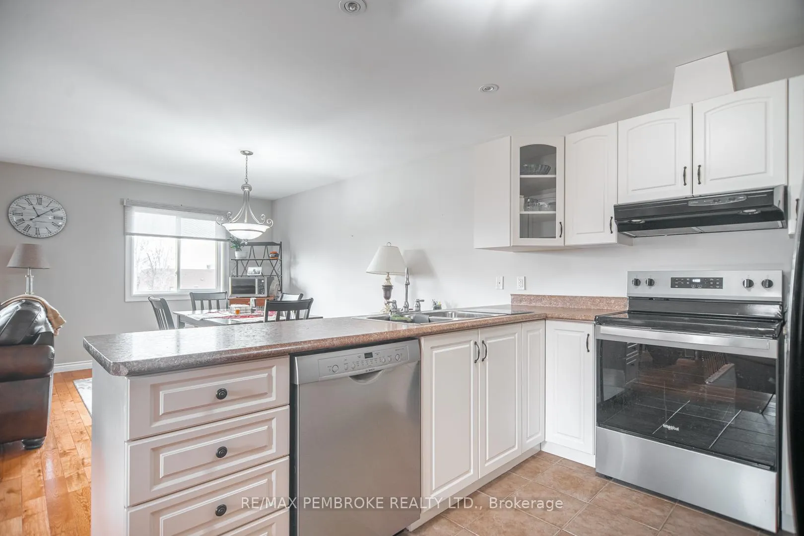 Photo 8 of 317 Matheson Drive, Pembroke — HOMEH