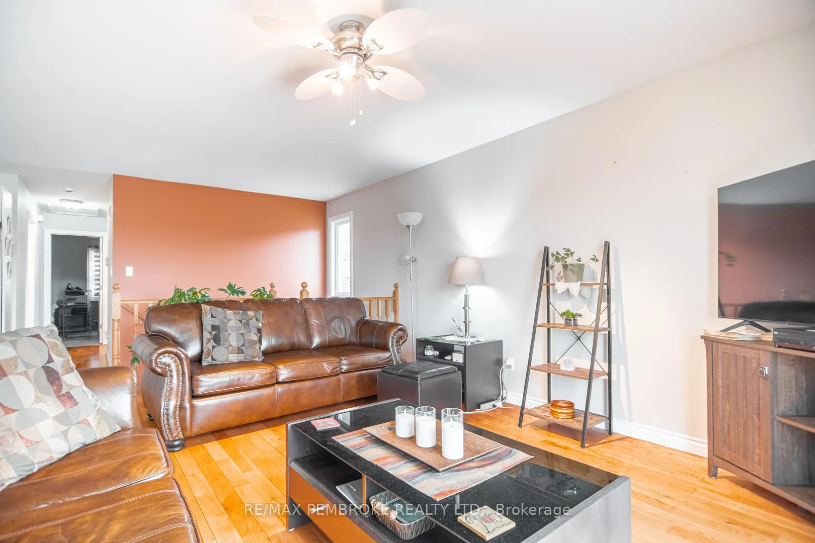 Photo 13 of 317 Matheson Drive, Pembroke — HOMEH