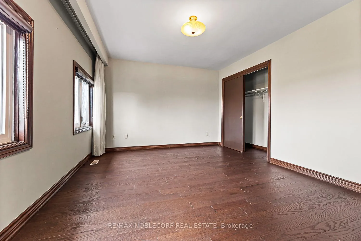Photo 16 of 10201 Clarkway Drive, Brampton, Highway 427 — HOMEH