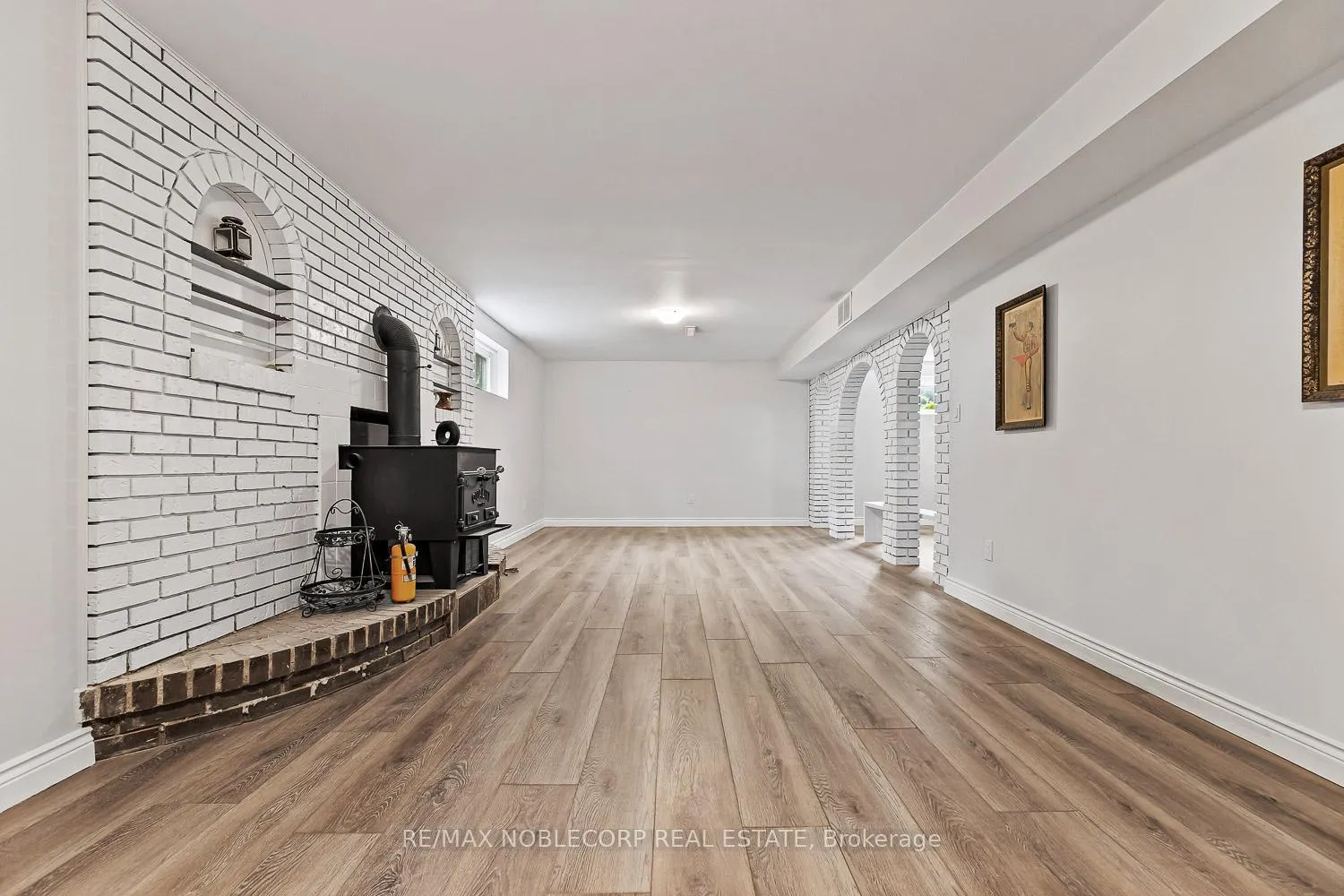 Photo 27 of 10201 Clarkway Drive, Brampton, Highway 427 — HOMEH