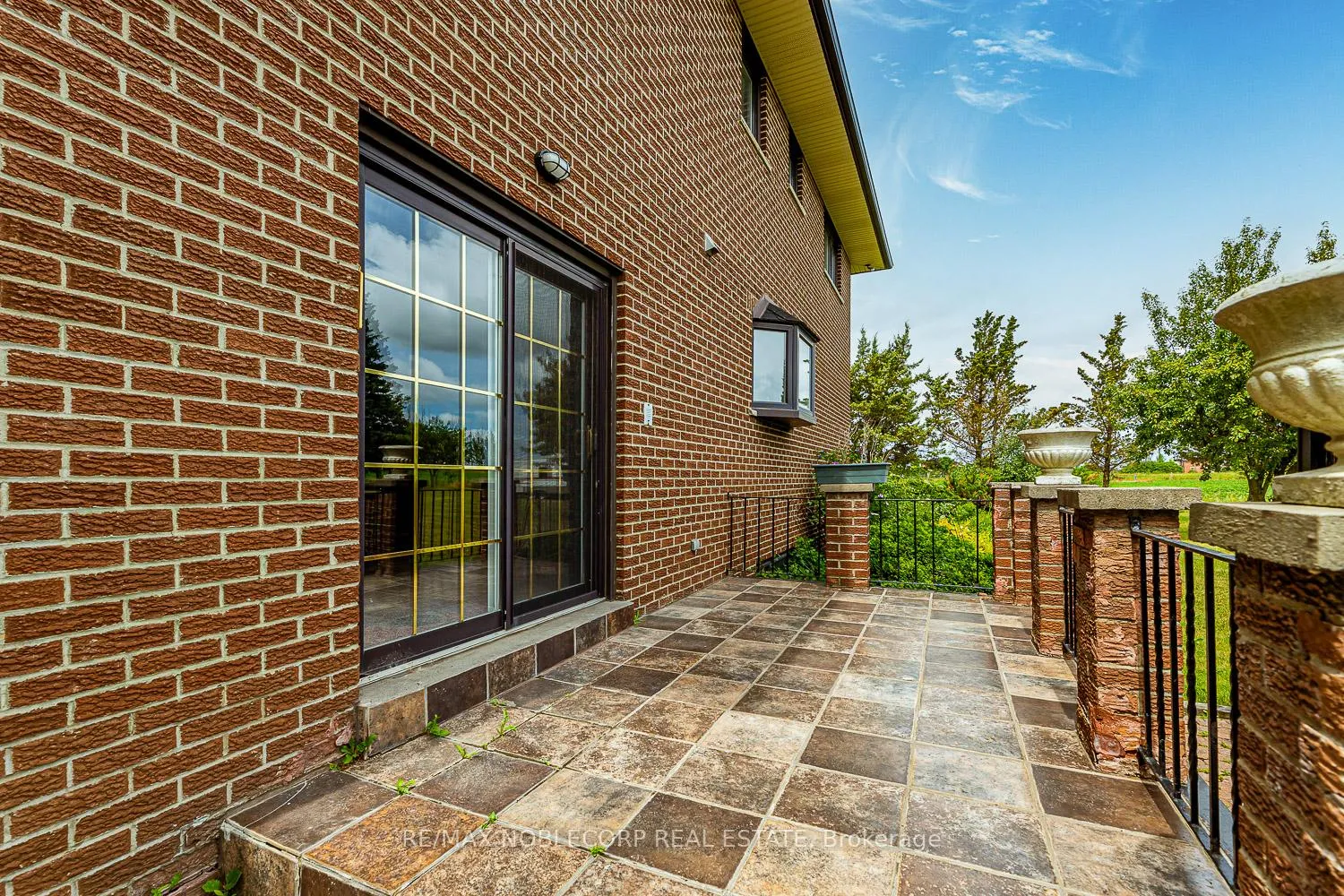 Photo 35 of 10201 Clarkway Drive, Brampton, Highway 427 — HOMEH