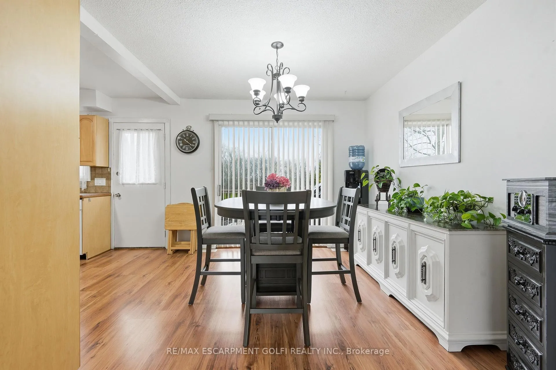 Photo 8 of 1118 Diltz Road, Haldimand, Dunnville — HOMEH