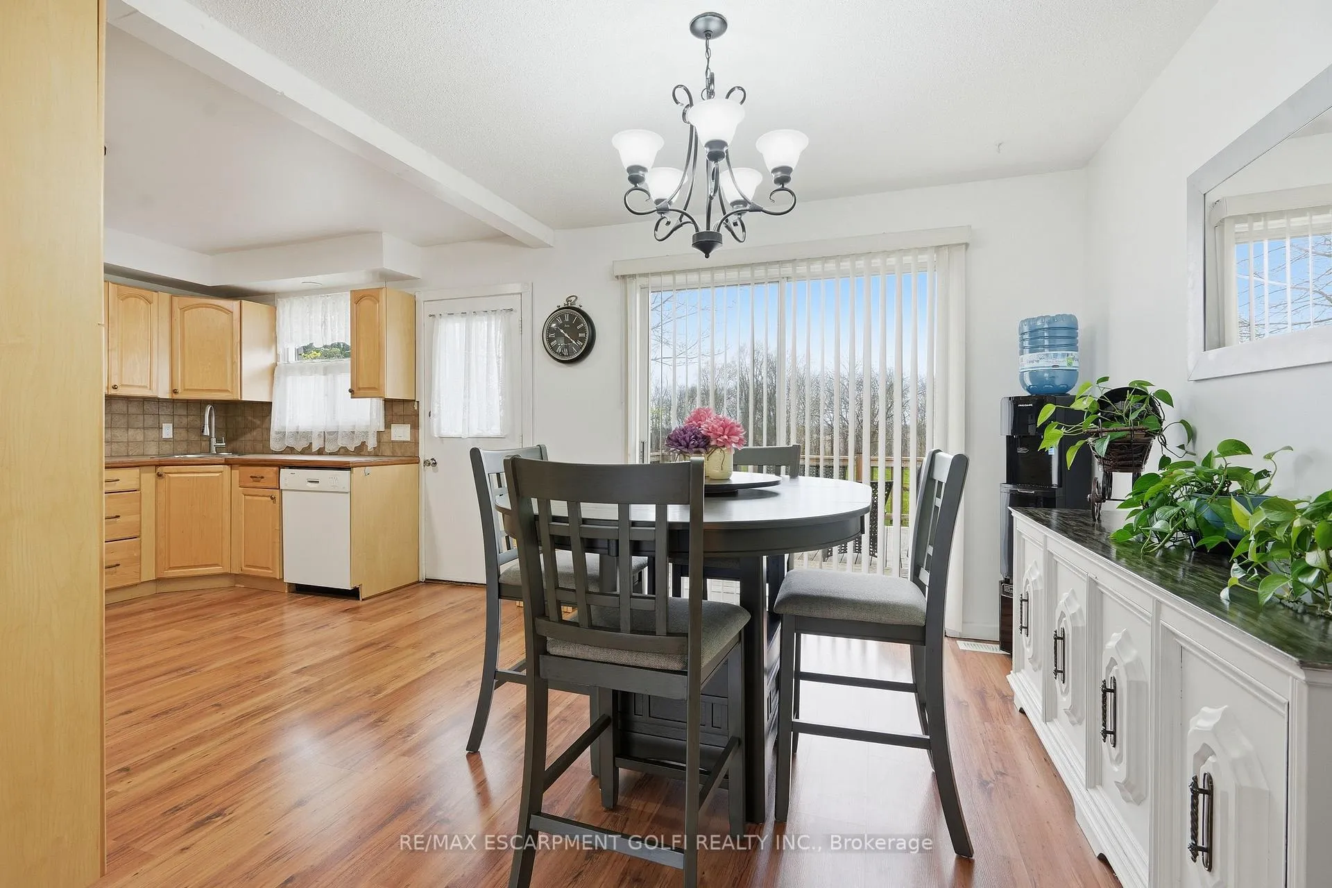 Photo 9 of 1118 Diltz Road, Haldimand, Dunnville — HOMEH