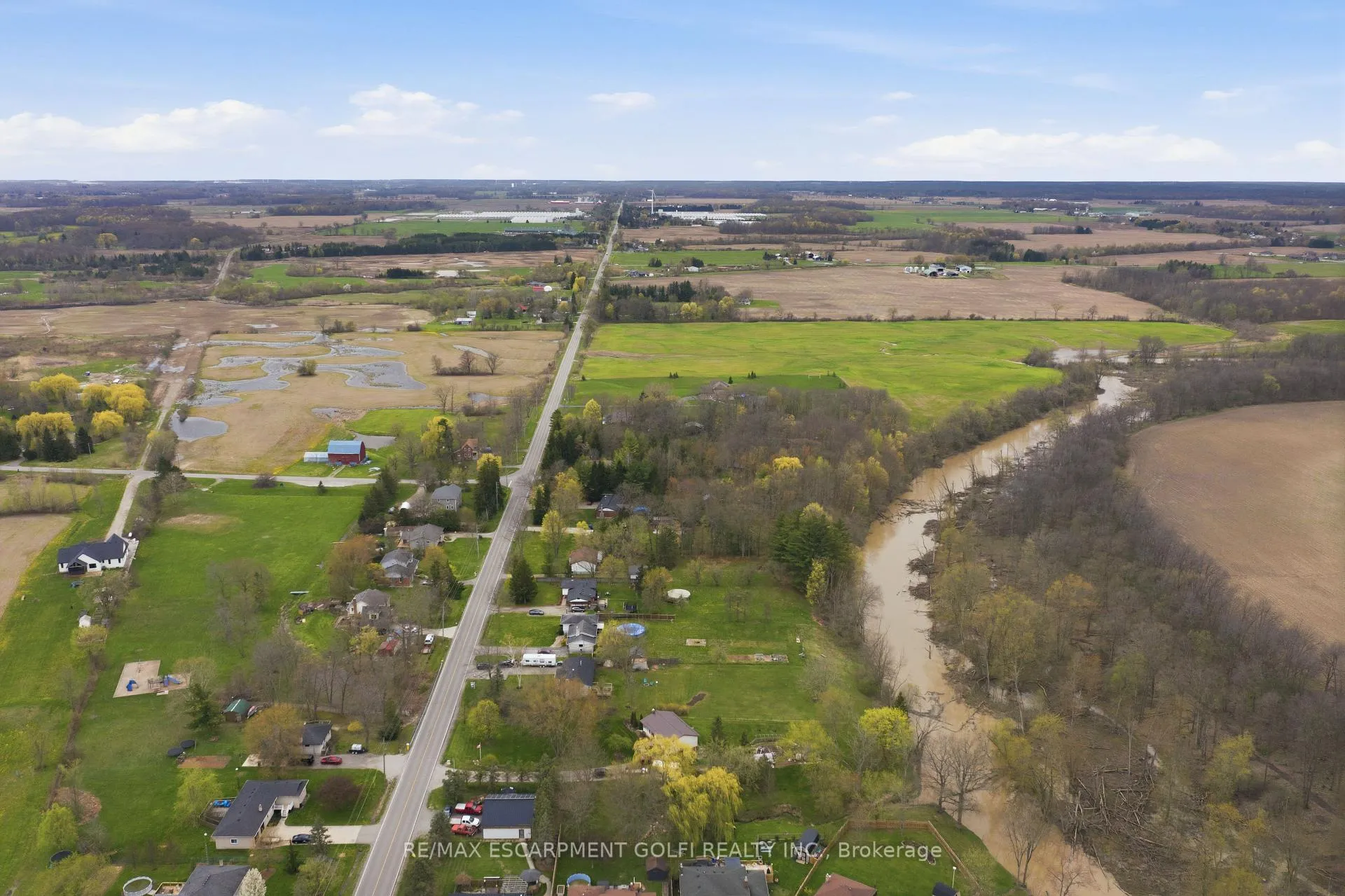 Photo 29 of 1118 Diltz Road, Haldimand, Dunnville — HOMEH
