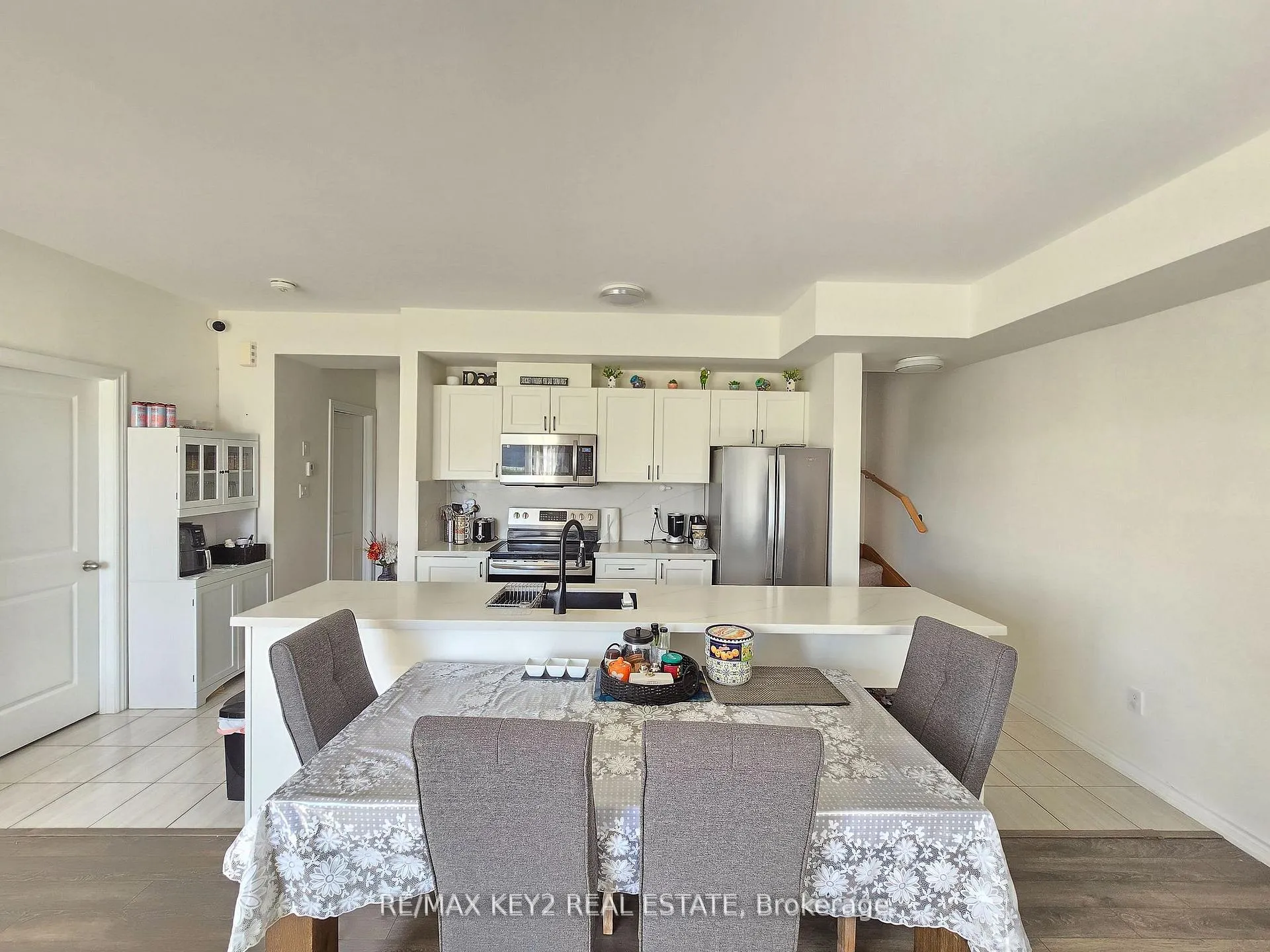Photo 6 of 2617 Garrison Crossing, Pickering, Duffin Heights — HOMEH