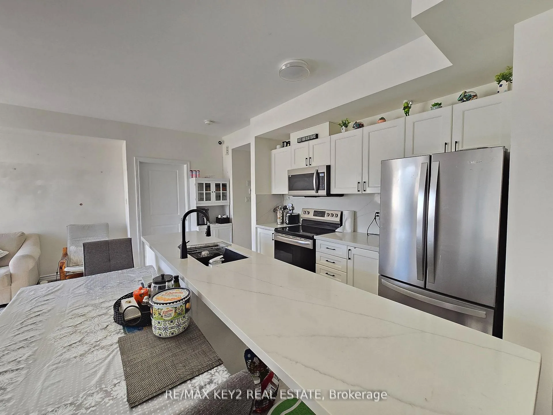 Photo 7 of 2617 Garrison Crossing, Pickering, Duffin Heights — HOMEH