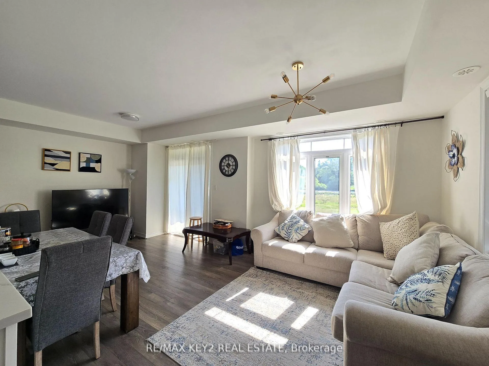 Photo 8 of 2617 Garrison Crossing, Pickering, Duffin Heights — HOMEH