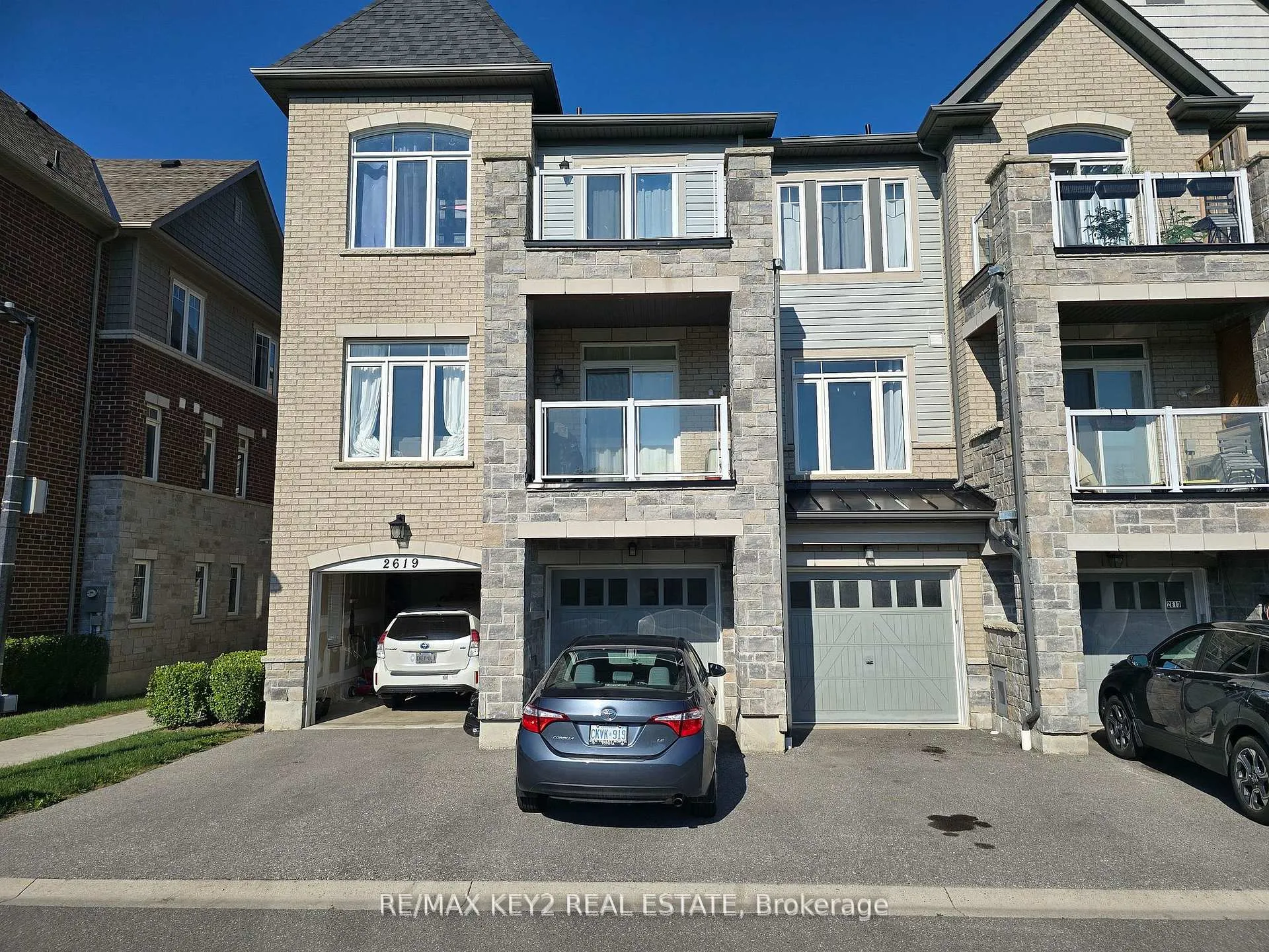 Photo 18 of 2617 Garrison Crossing, Pickering, Duffin Heights — HOMEH