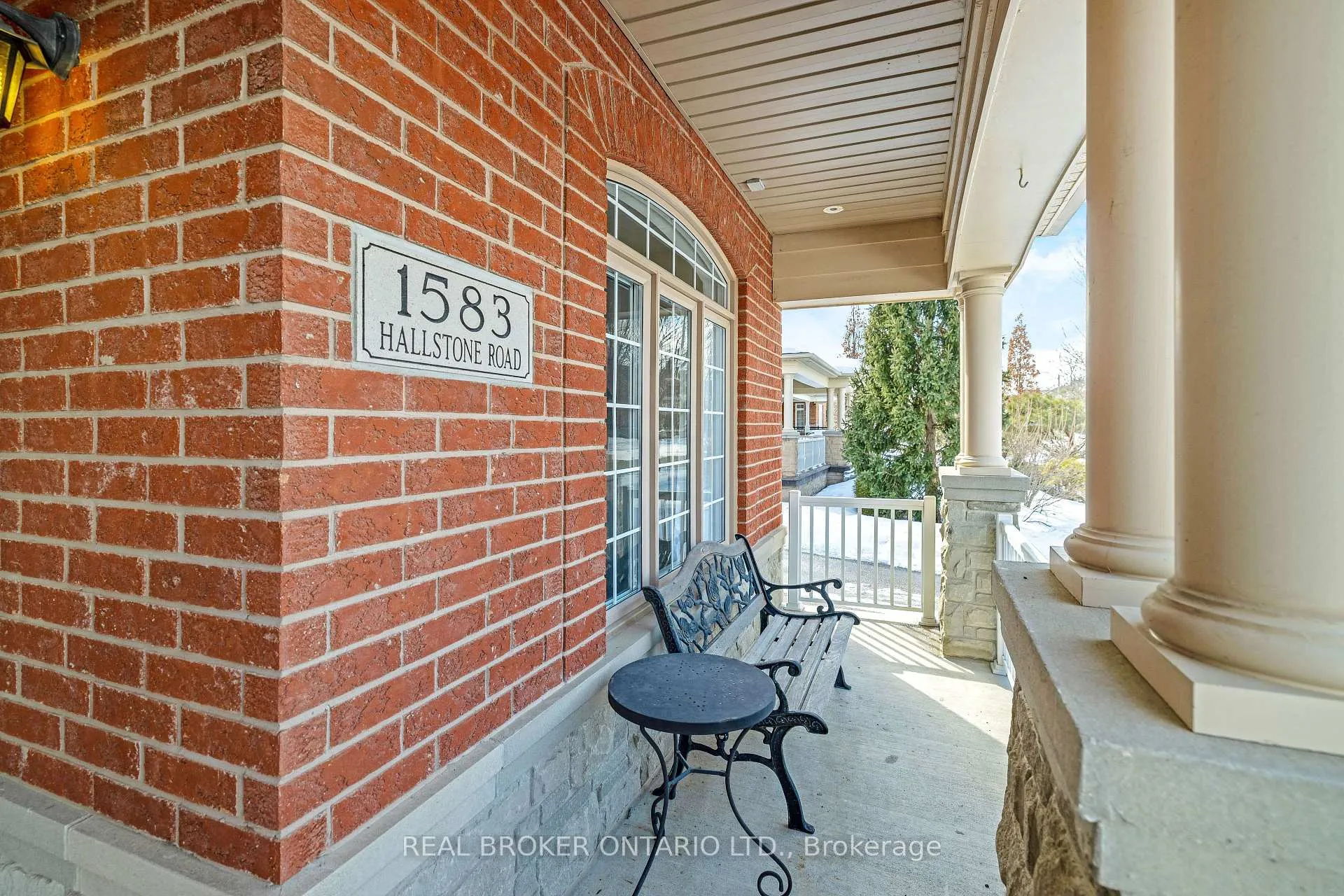Photo 4 of 1583 Hallstone Road, Brampton, Bram West — HOMEH