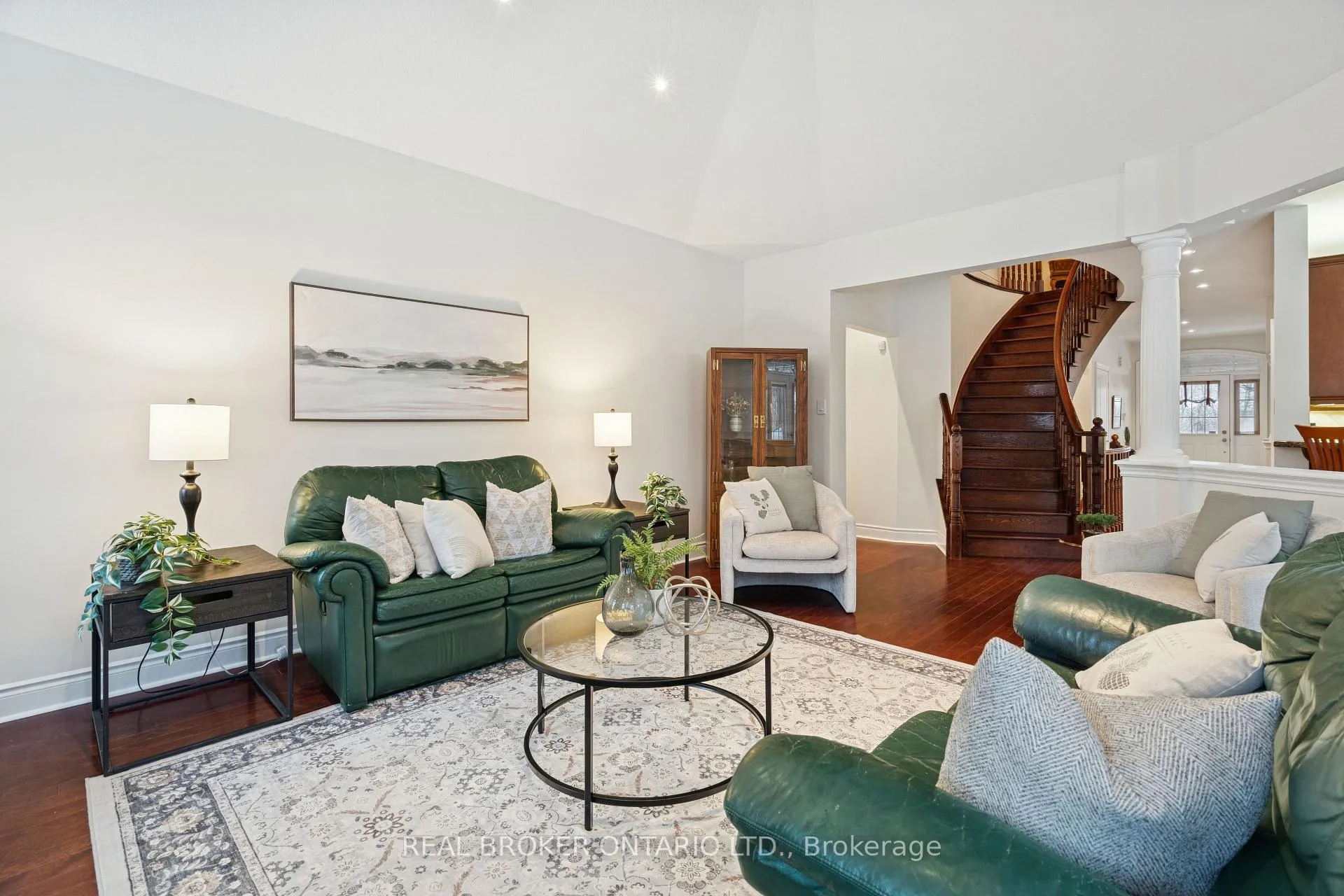 Photo 19 of 1583 Hallstone Road, Brampton, Bram West — HOMEH