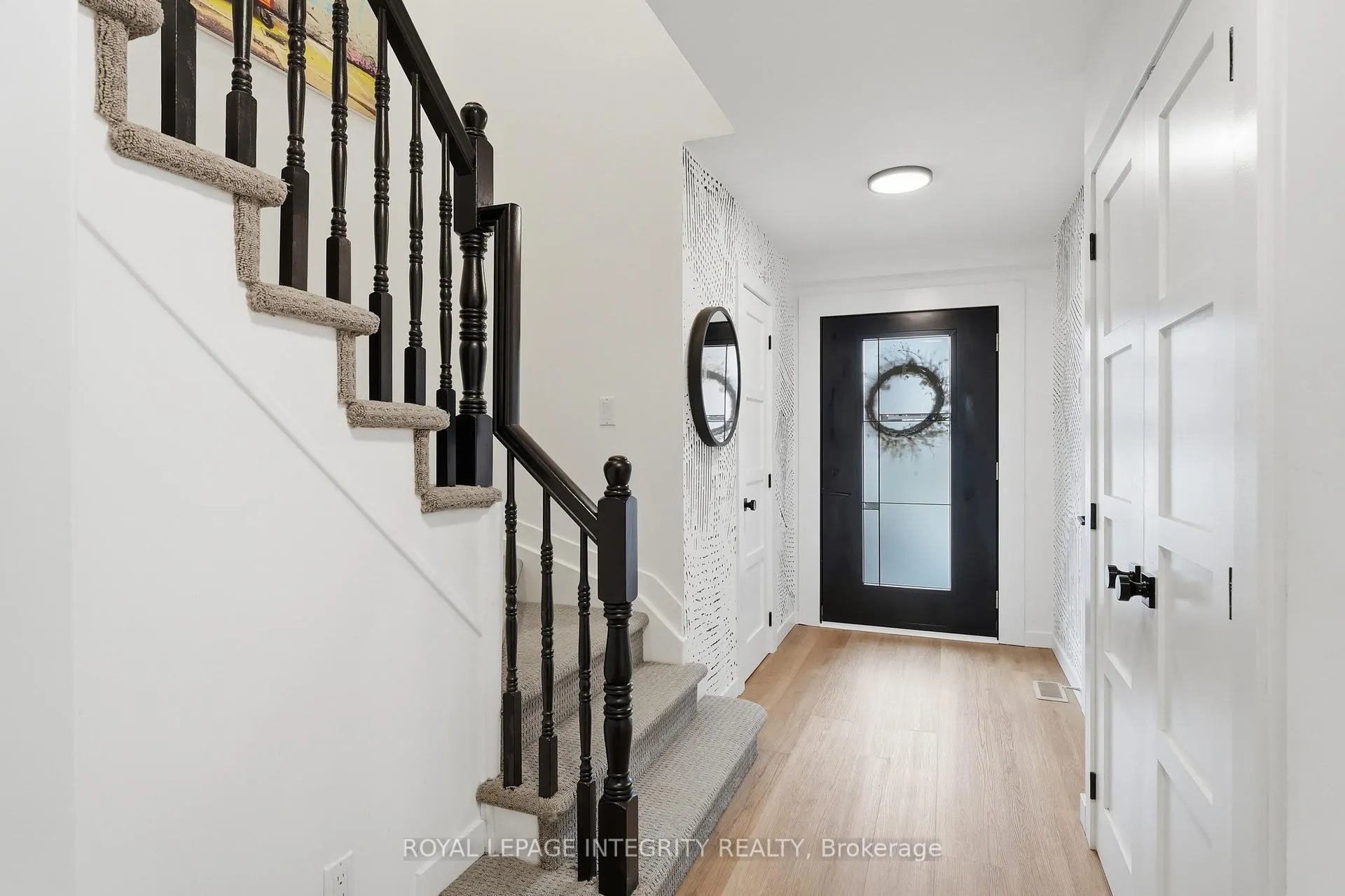 Photo 3 of 38 Aintree Place, Ottawa, Kanata - Bridlewood — HOMEH