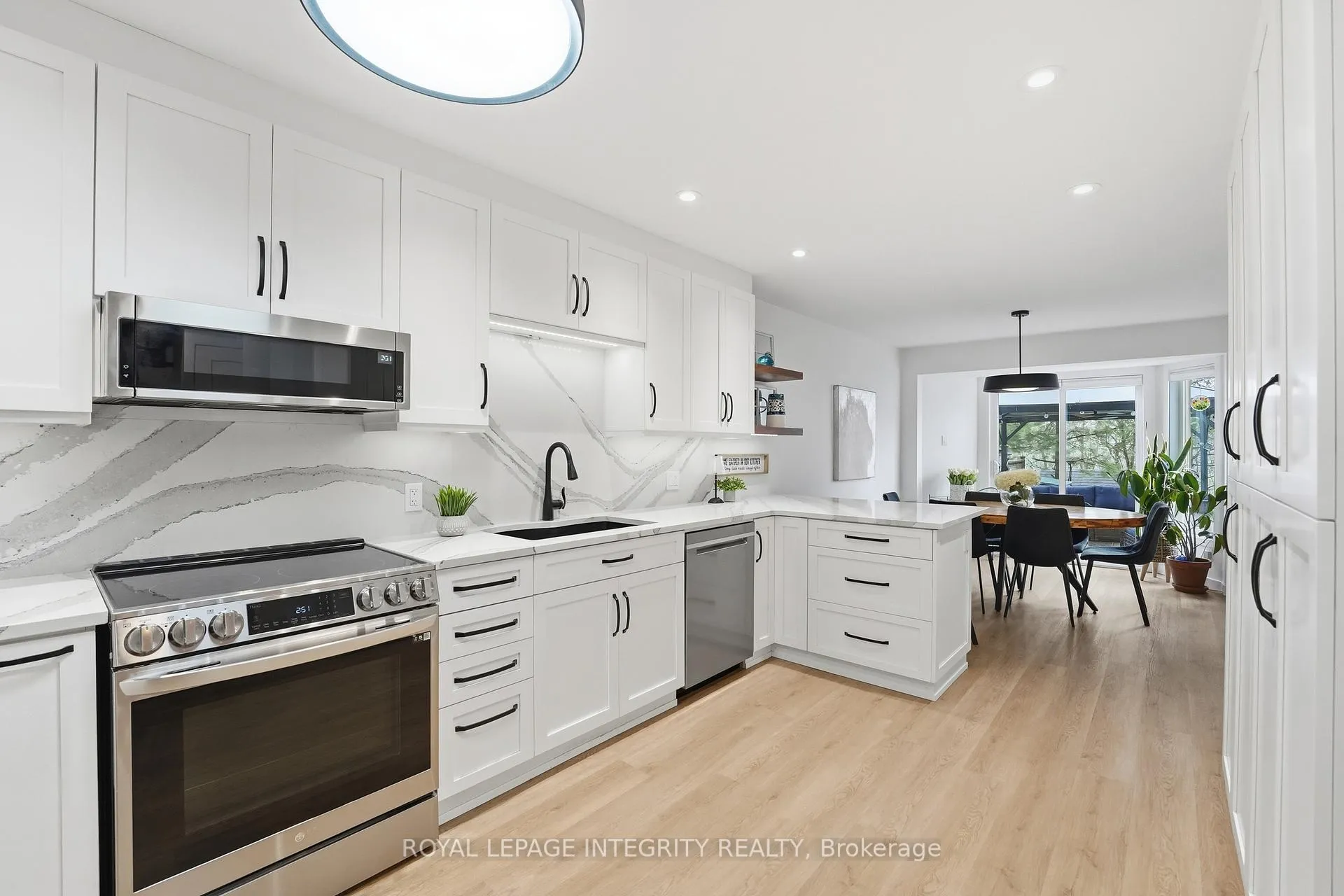 Photo 11 of 38 Aintree Place, Ottawa, Kanata - Bridlewood — HOMEH