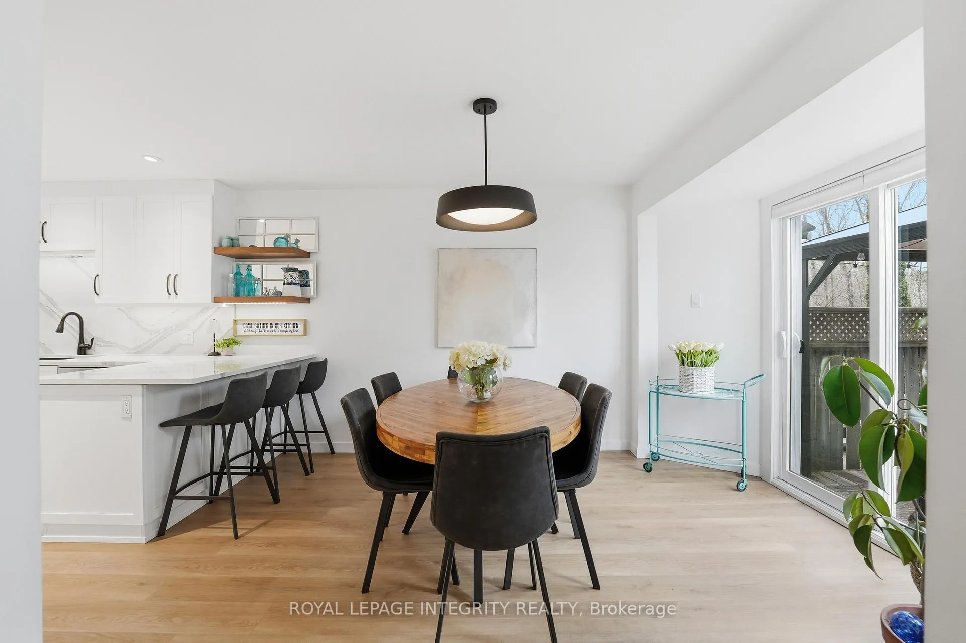 Photo 16 of 38 Aintree Place, Ottawa, Kanata - Bridlewood — HOMEH